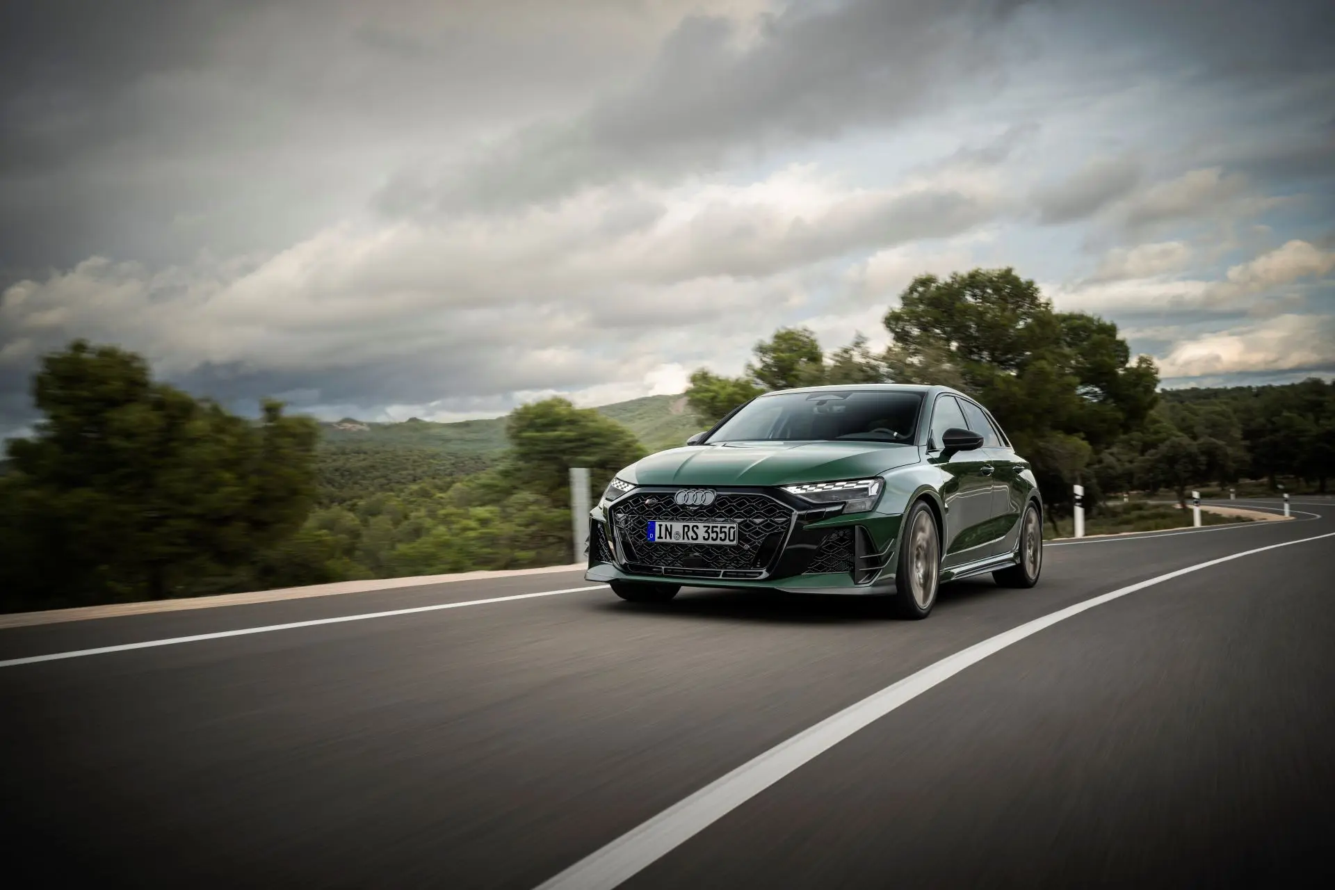 audi-rs3-competition-limited-50-years-five-cylinder