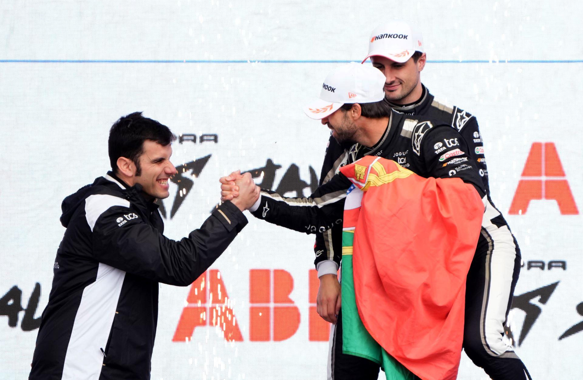 Jaguar dominates madrid e prix with stunning 1 finish