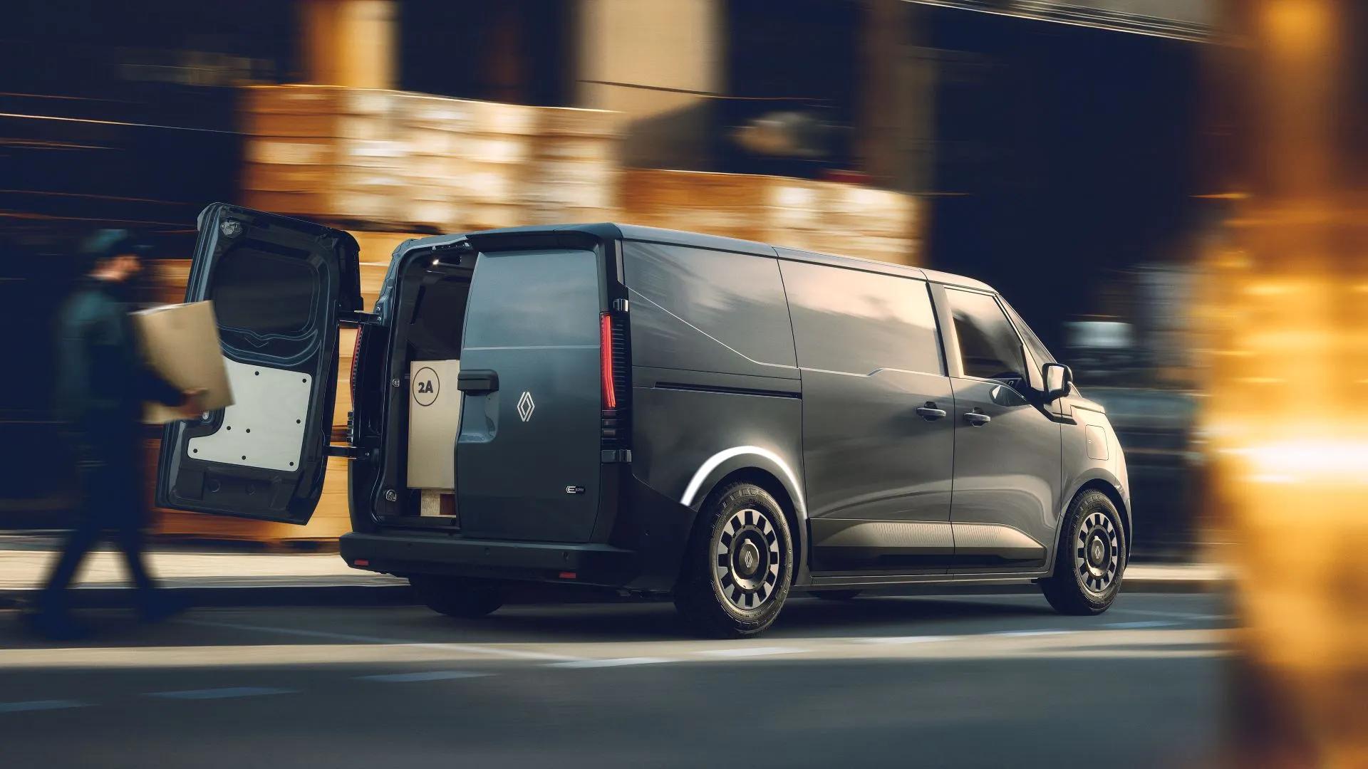 Renault trafic van e tech electric uk debut