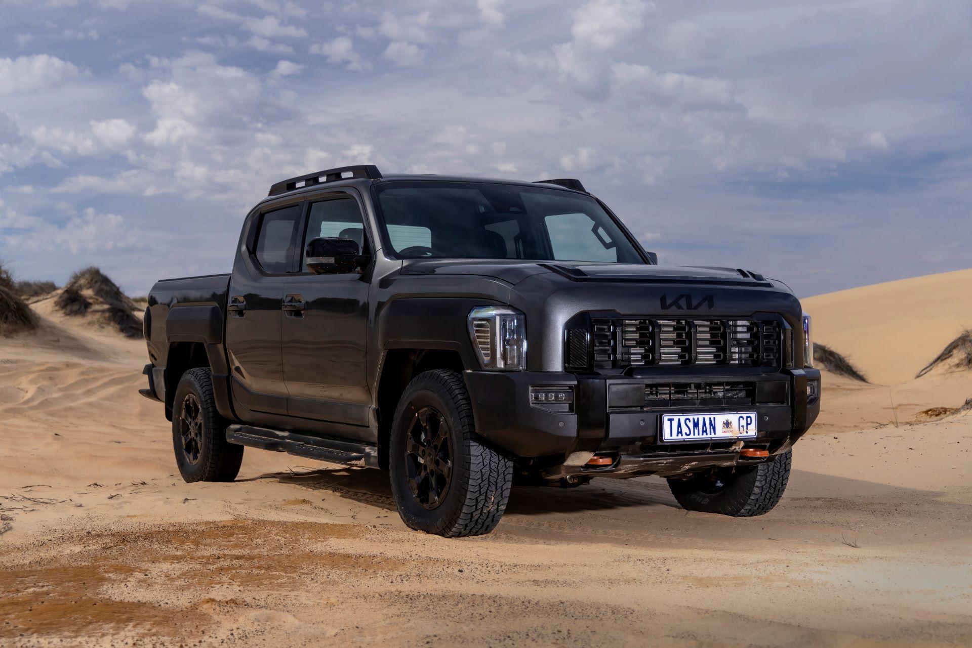 Kiatasmanarrivestoshakeupsasbakkieelite