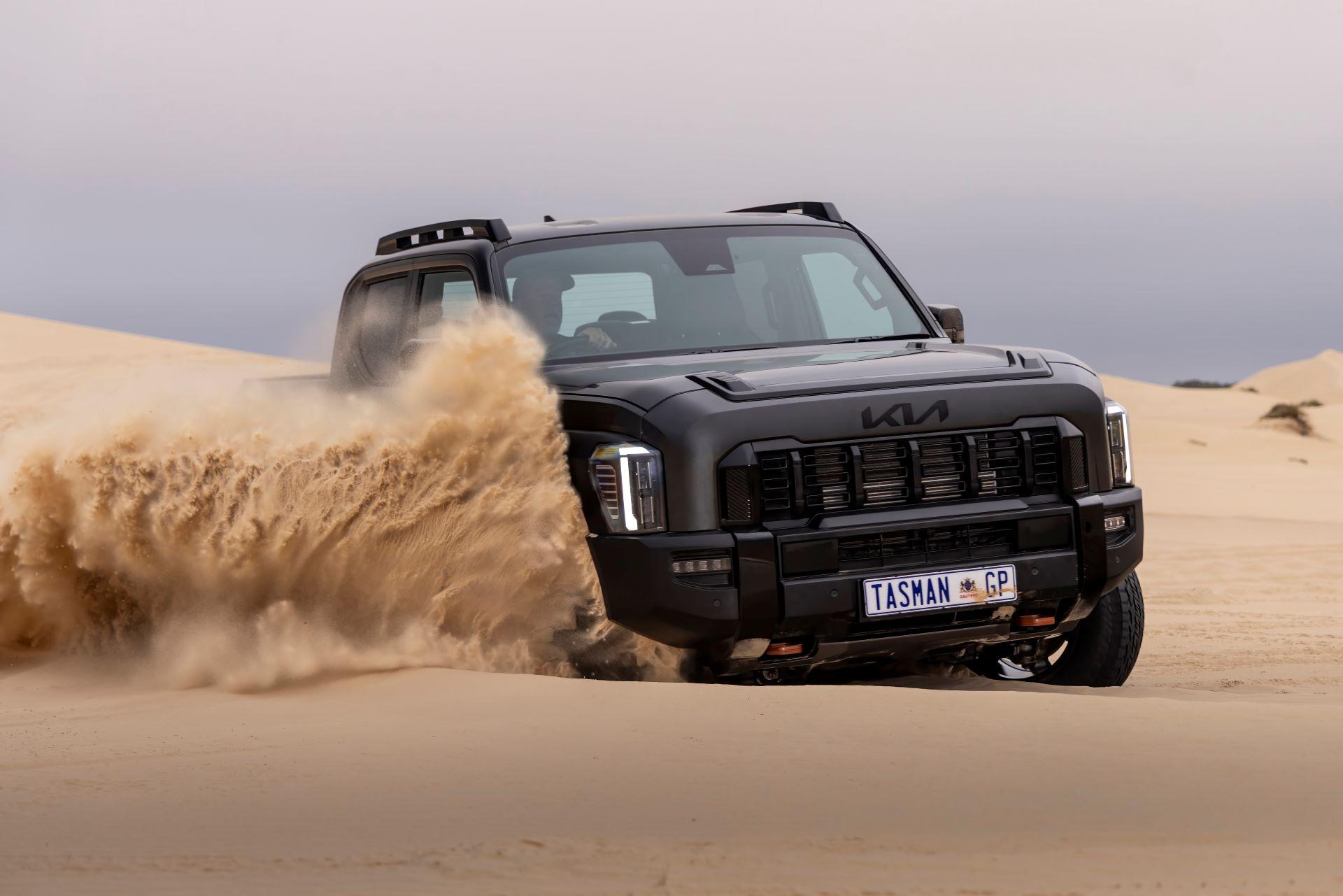 Kiatasmanarrivestoshakeupsasbakkieelite 8