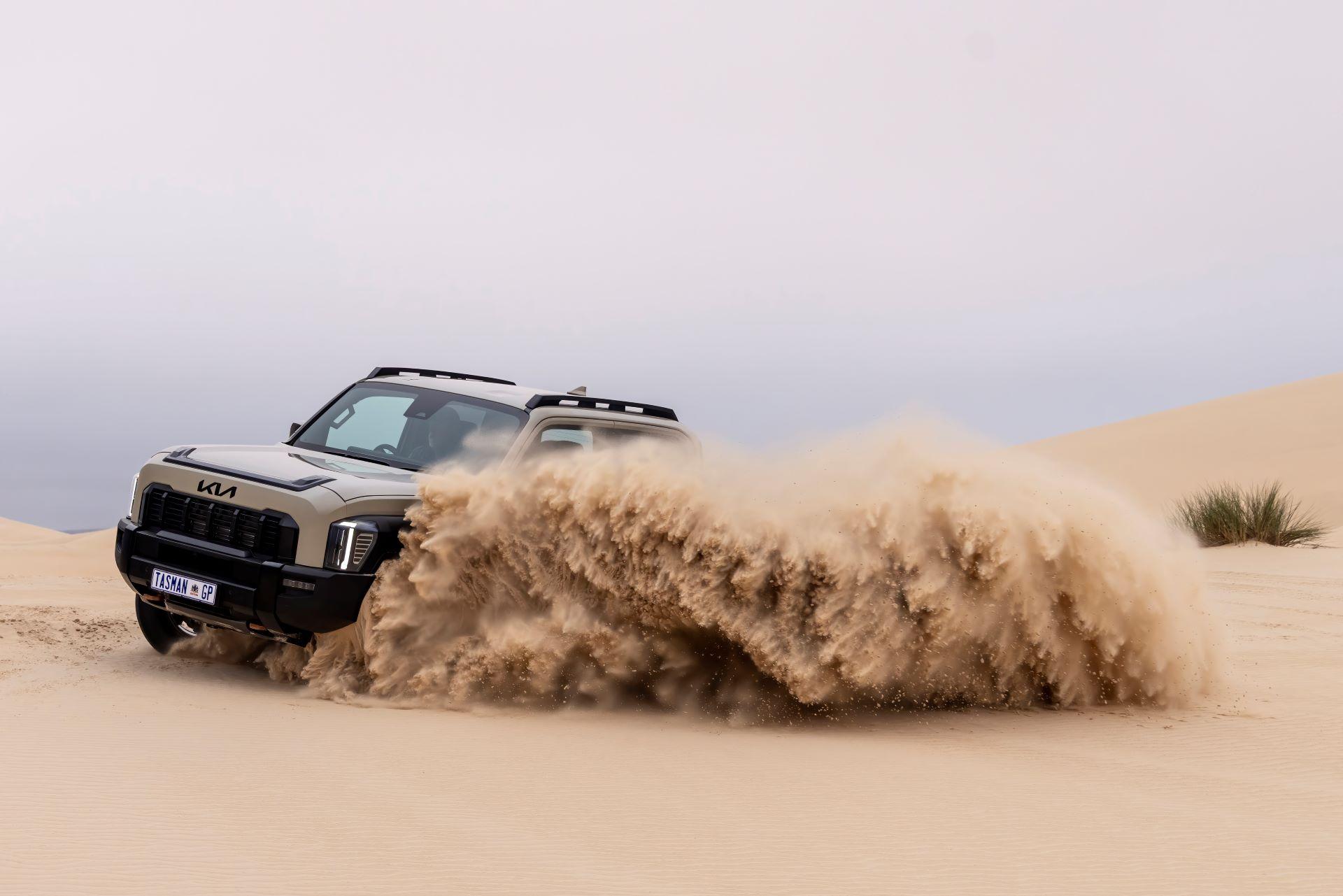 Kiatasmanarrivestoshakeupsasbakkieelite 5