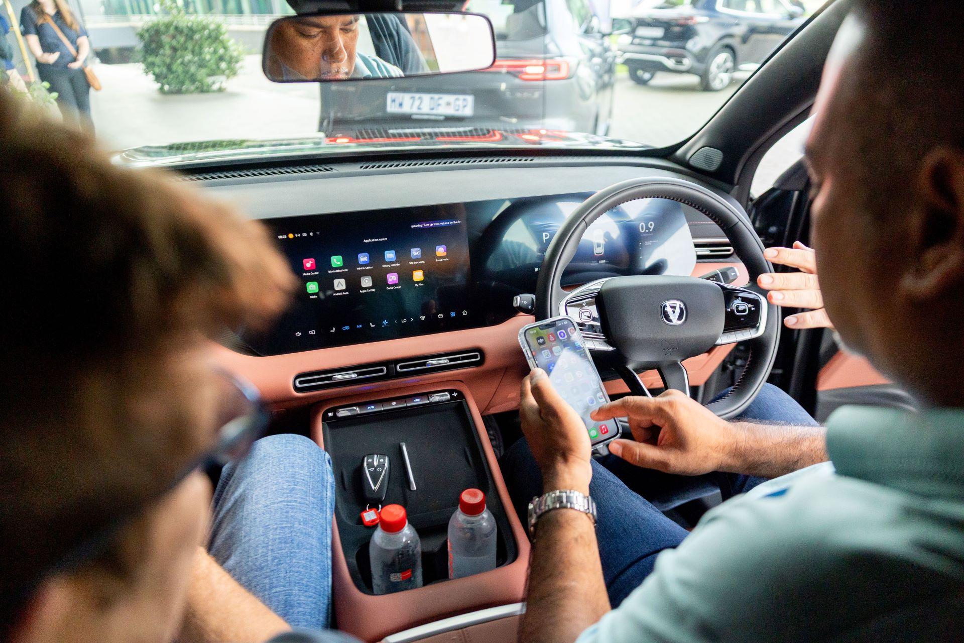 Changanuni shitssashowroomsthisapril 2