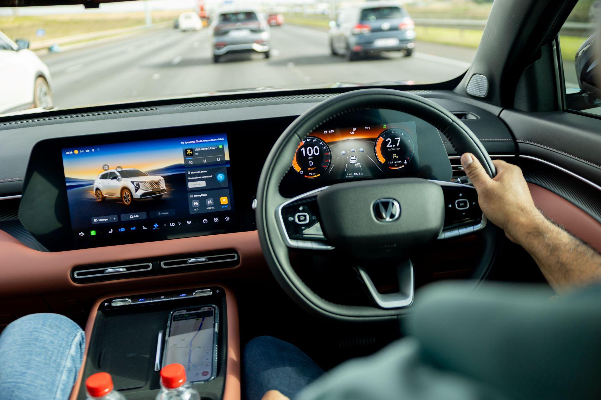 Changanuni shitssashowroomsthisapril