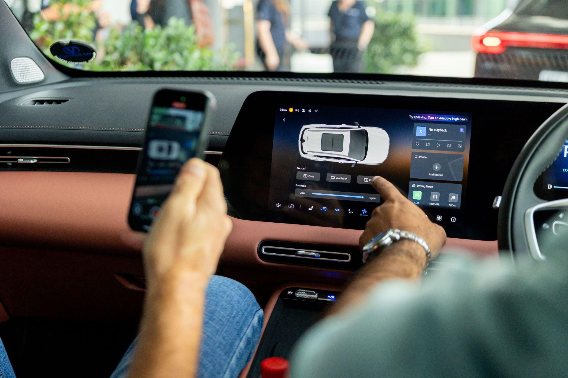 Changanuni shitssashowroomsthisapril 1