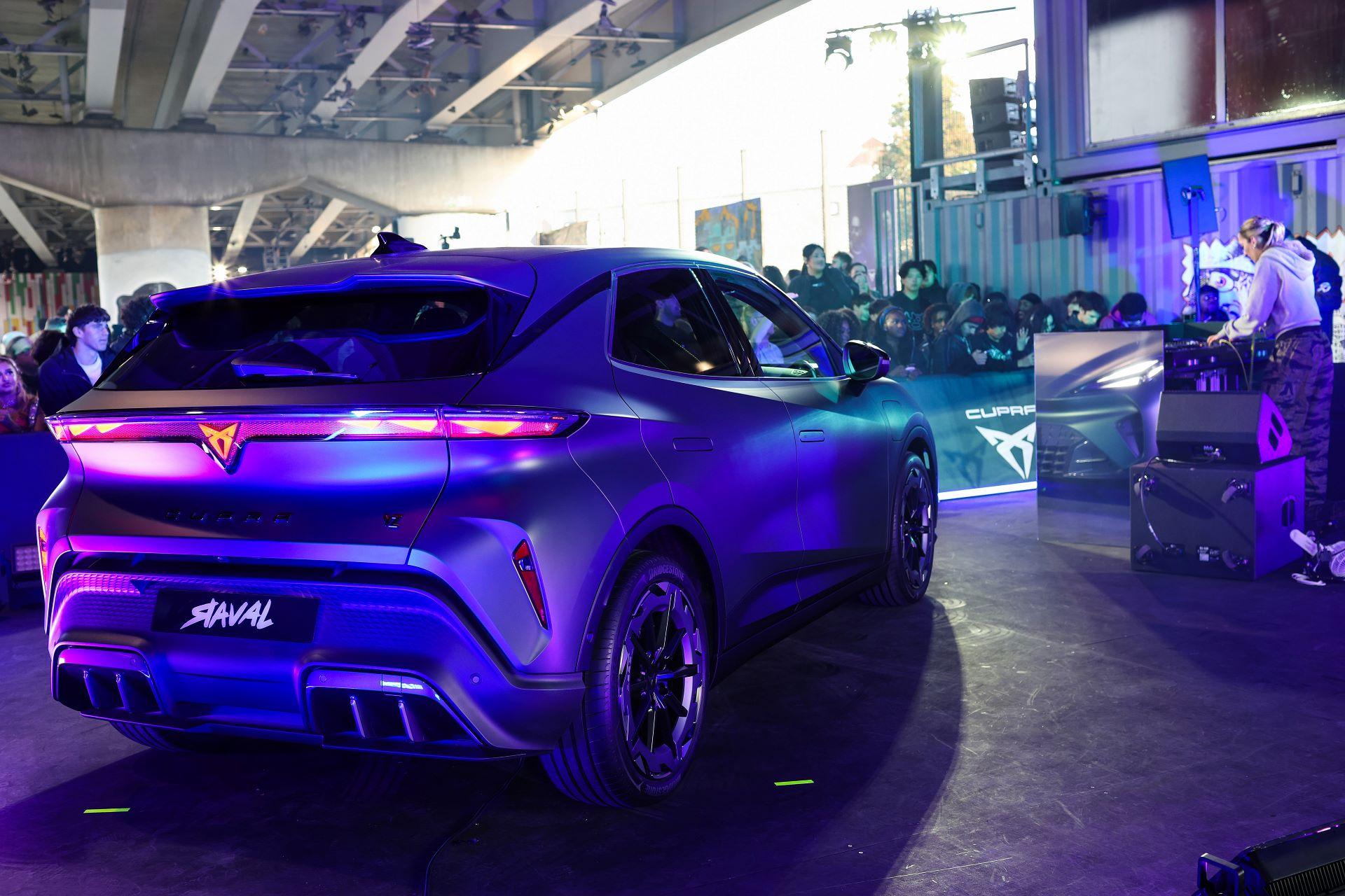 Cupraravaldebutsinmanchesterlivemusicspectacle