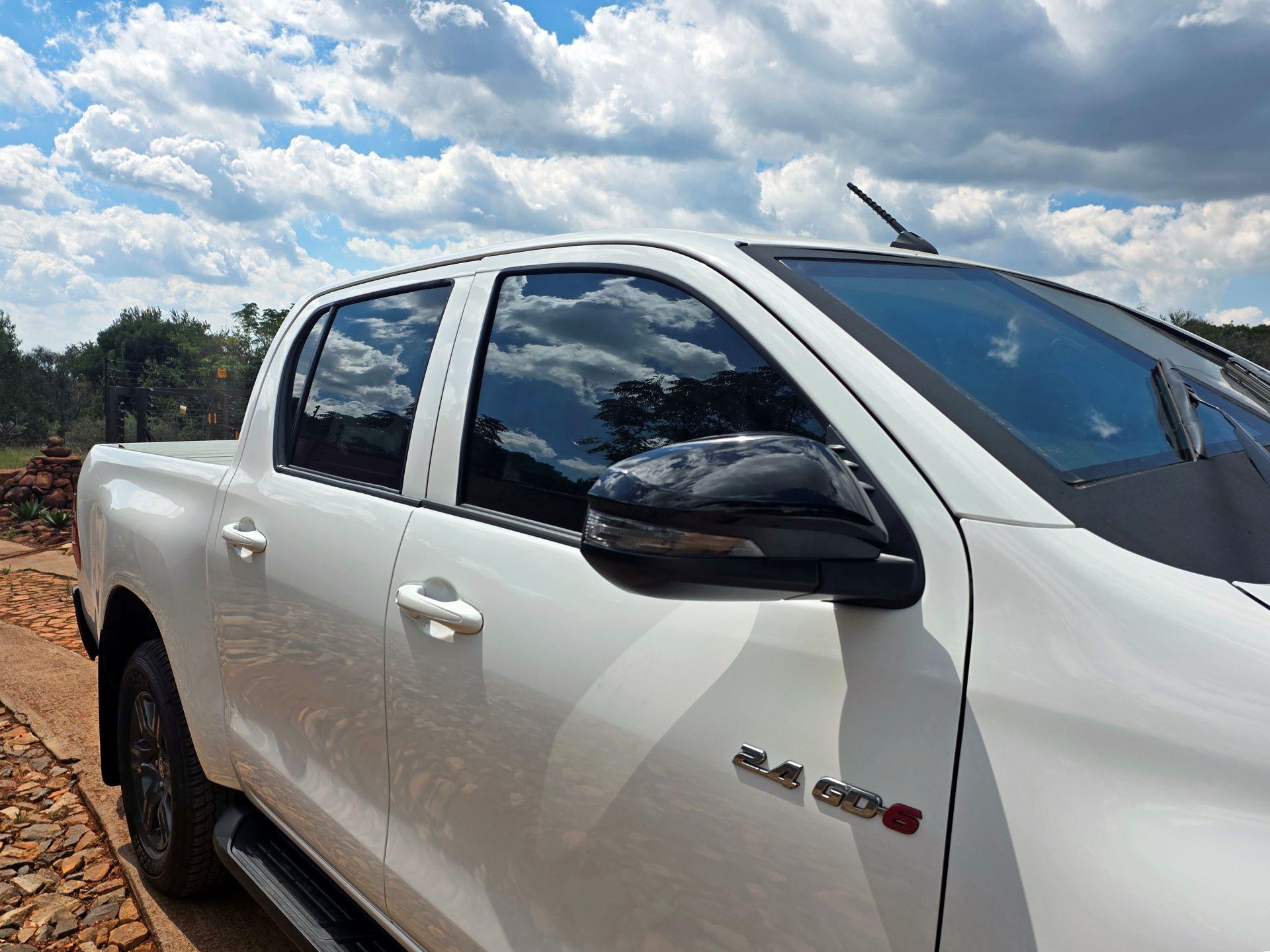 Hiluxstopgunv30raisesarmouredbakkiebenchmark 3