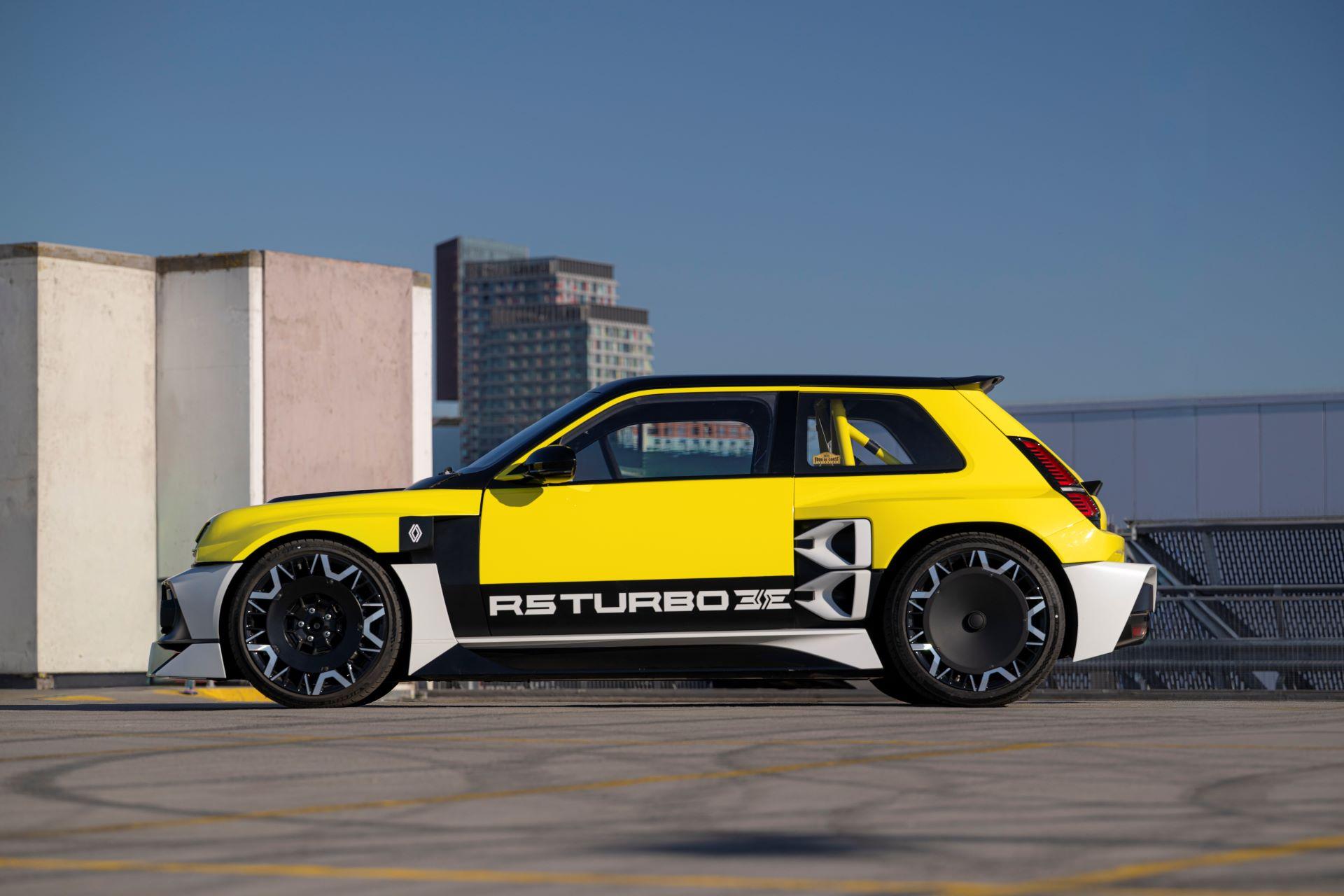 Beckyevanssetsthepaceatmaisonrenault 1