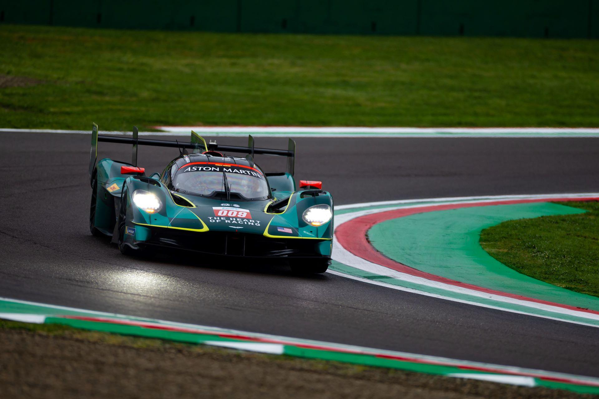 Astonmartinvalkyrieopens2026wecimsacampaign 3