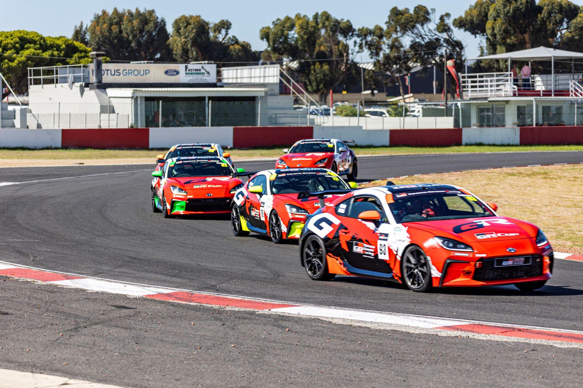 Tgrsatargetsmomentumatredstarracewayround2