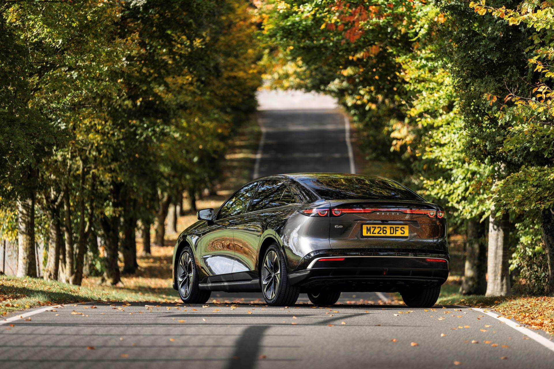 Mazda6earrivesinukwithstrongevfleetappealrising