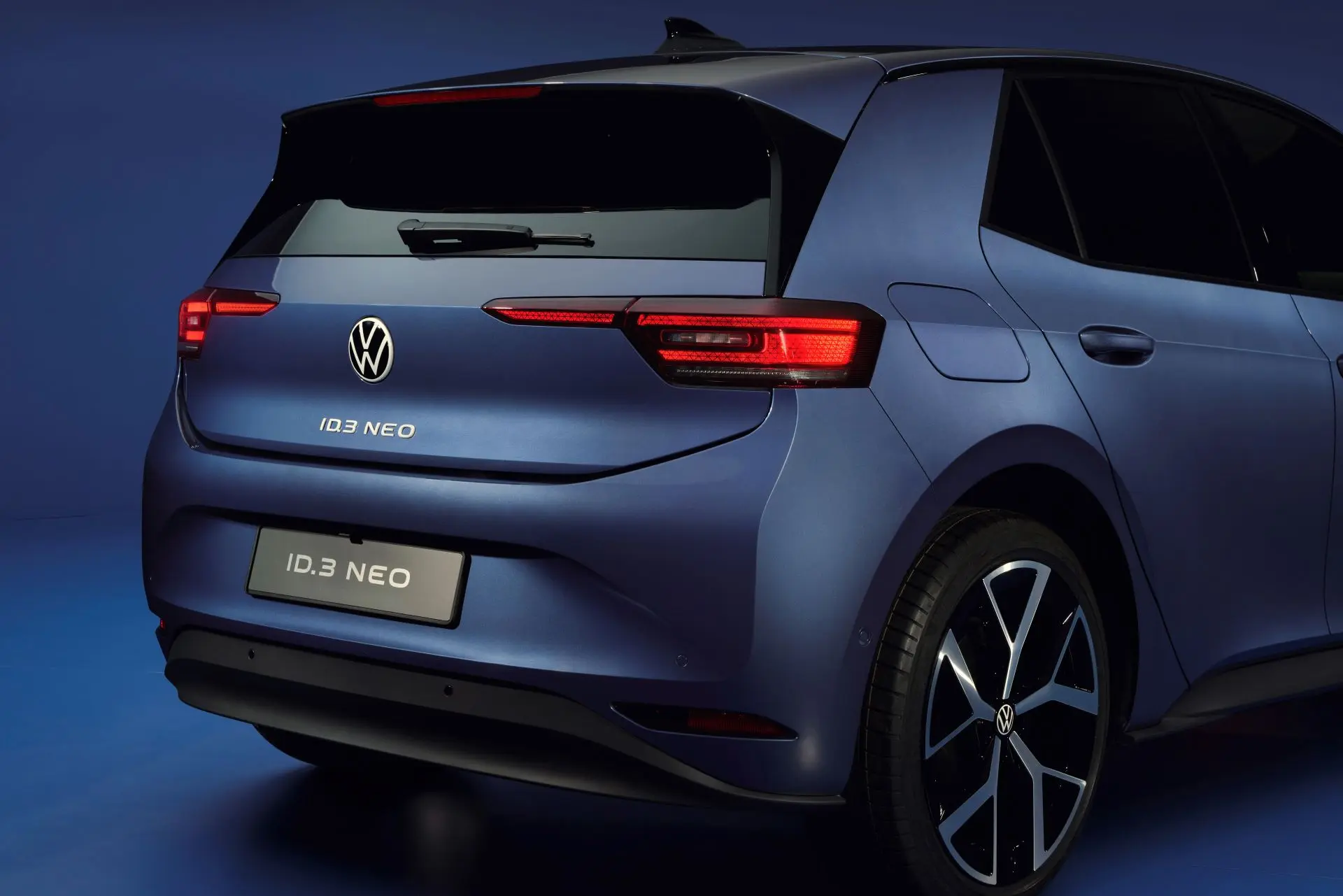 1776254479399-789695202-volkswagenid3neodebutswith630kmrangeupgrade-3.jpg