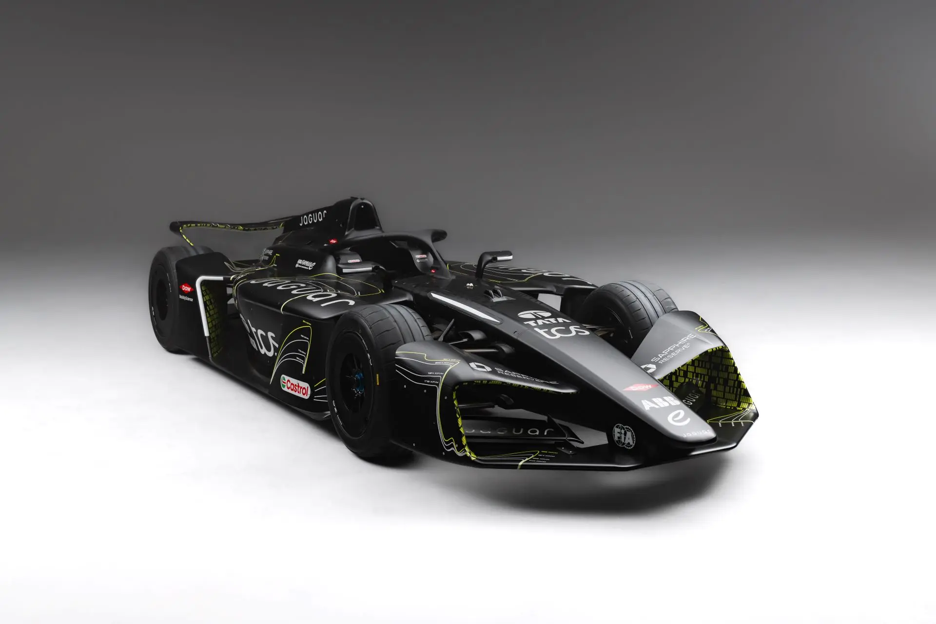 1776342115543-793249467-jaguartcsracingrevealsgen4prototypetestcarunveiled-1.jpg