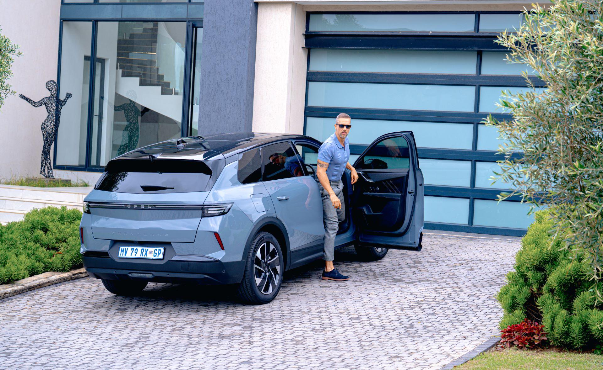 Opeldrivestopbillingsstylishtvcomeback 6