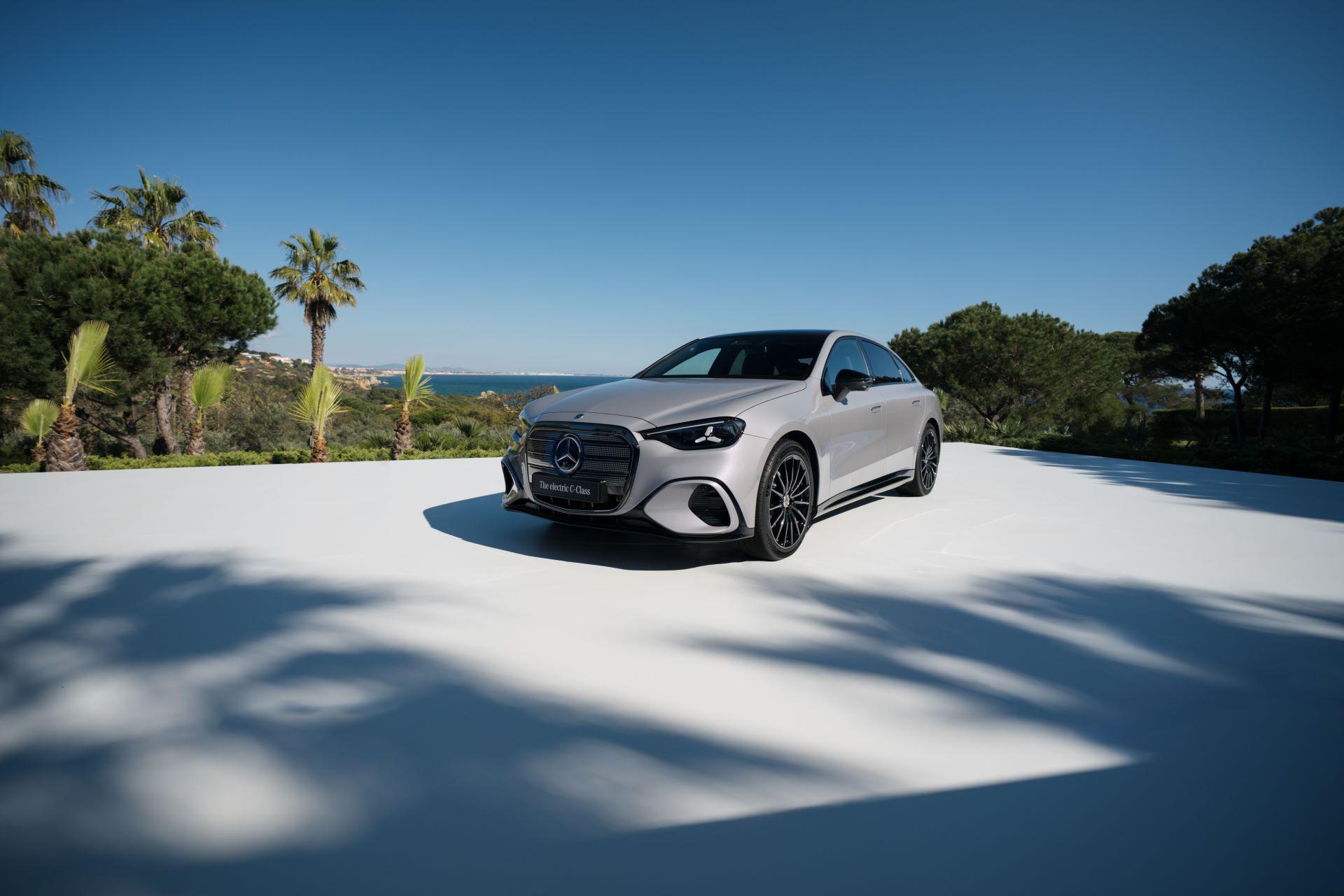 All newelectricmercedes benzc classredefinessegment