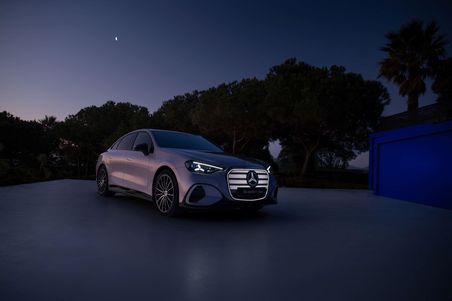 All newelectricmercedes benzc classredefinessegment 4