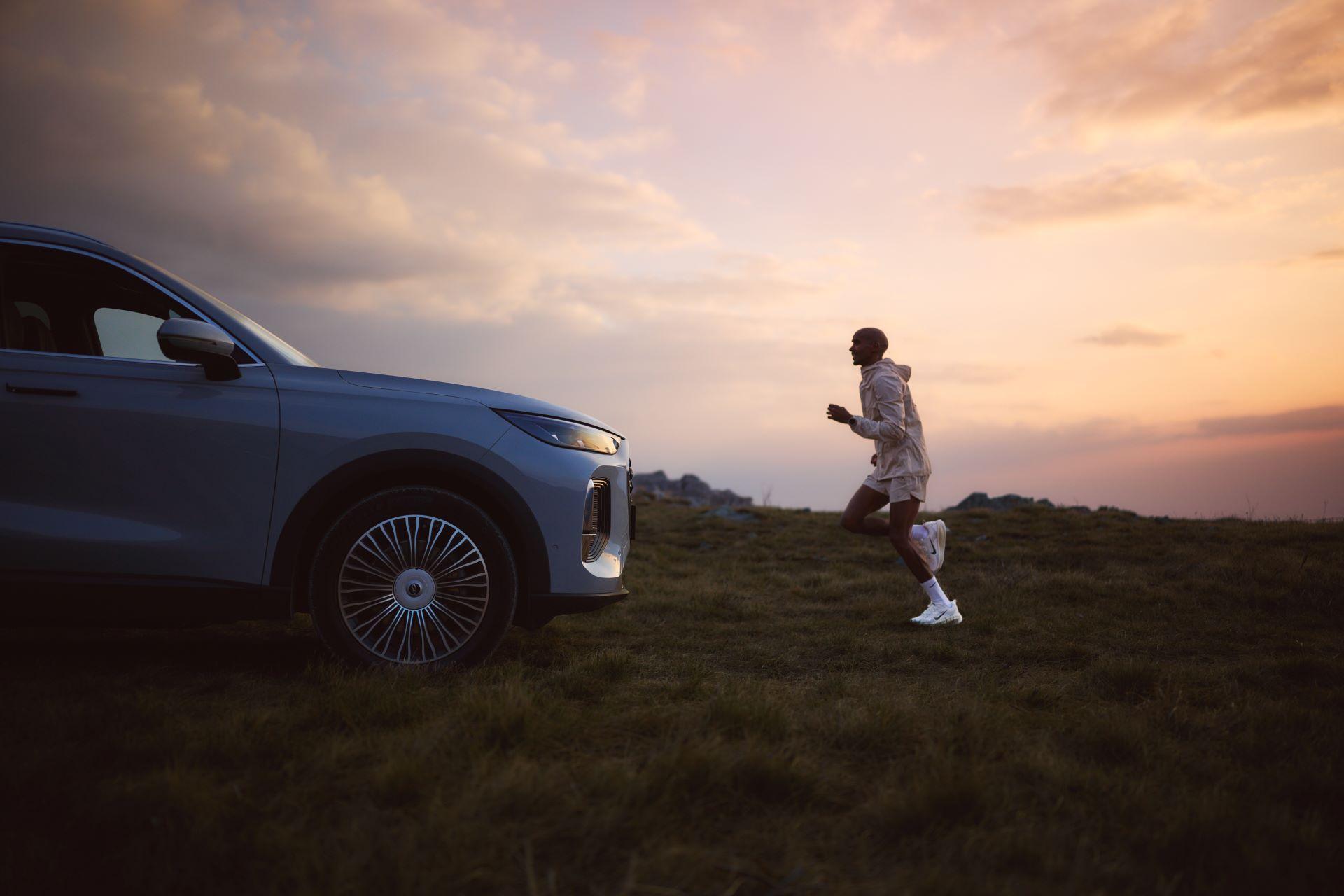 Cheryukteamsupwithsirmofarahforhybridpush 3