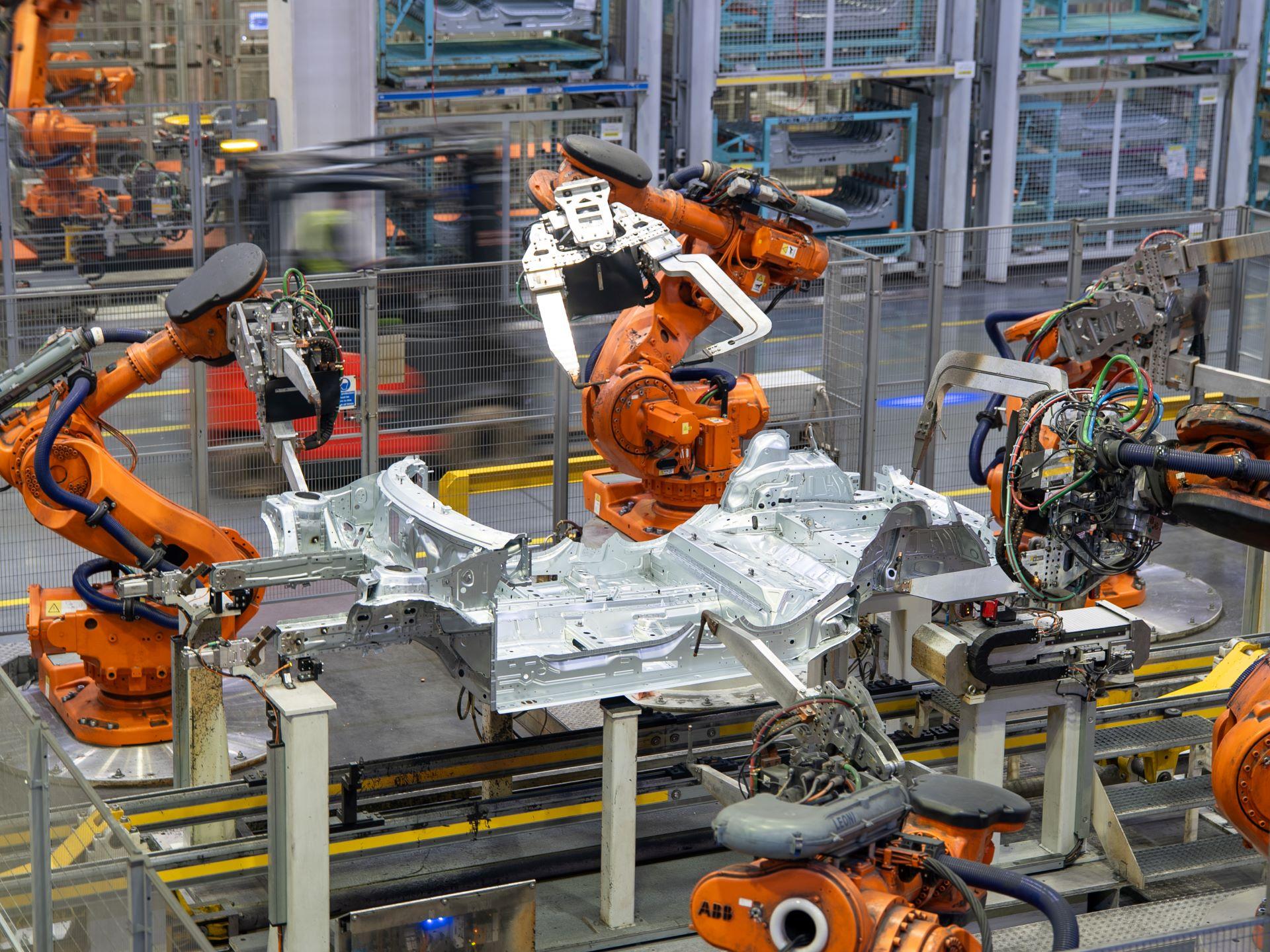 Miniat25abritishiconsmodernlegacy