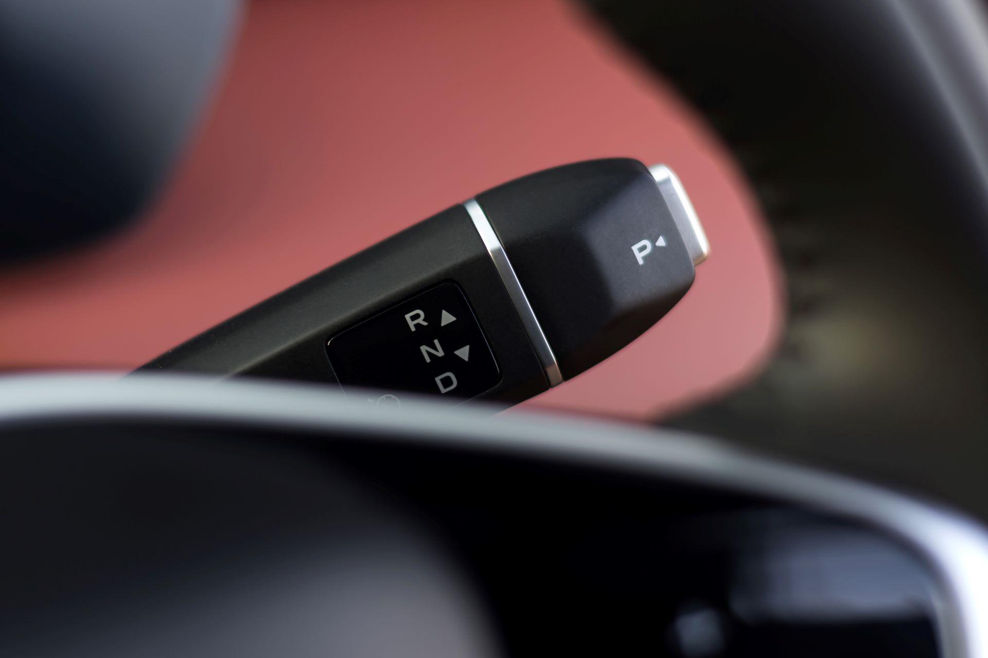 Changanuni sredefinescomfortandconnectivity