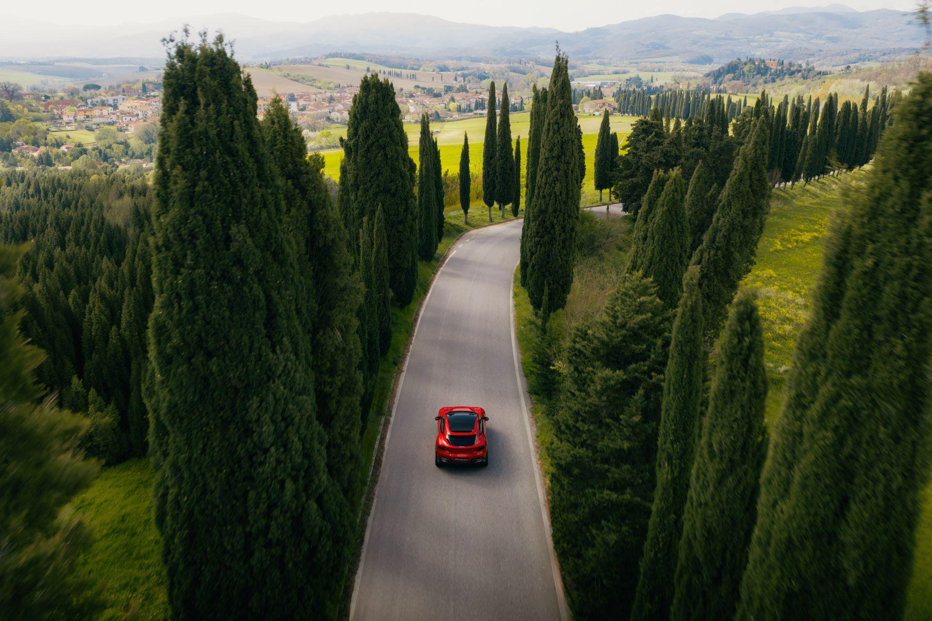 Ferraripurosanguehandlingspecialeunleashedrevealed 3