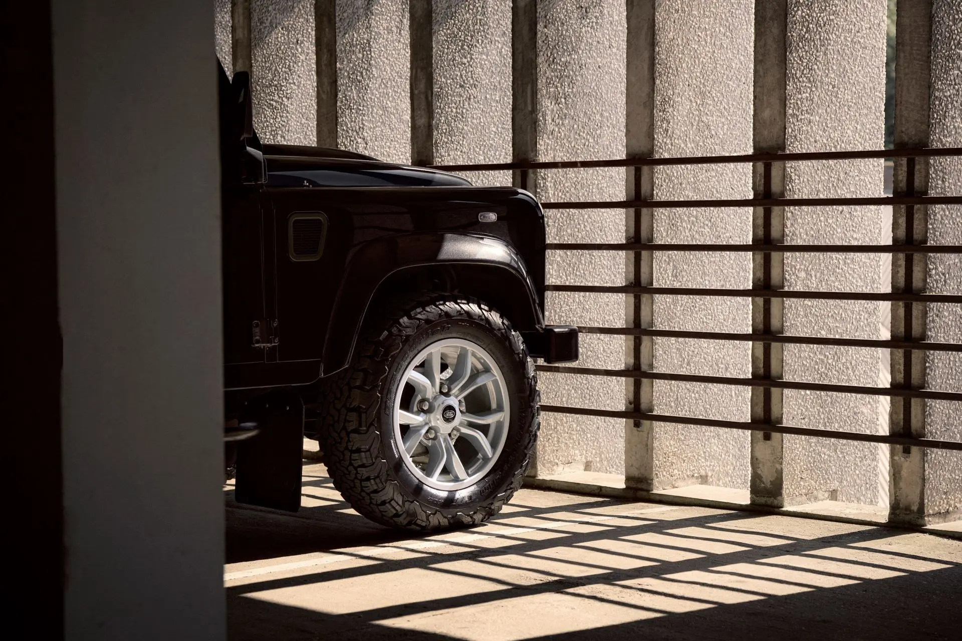 New18 inchbowleralloywheelsforclassicdefender