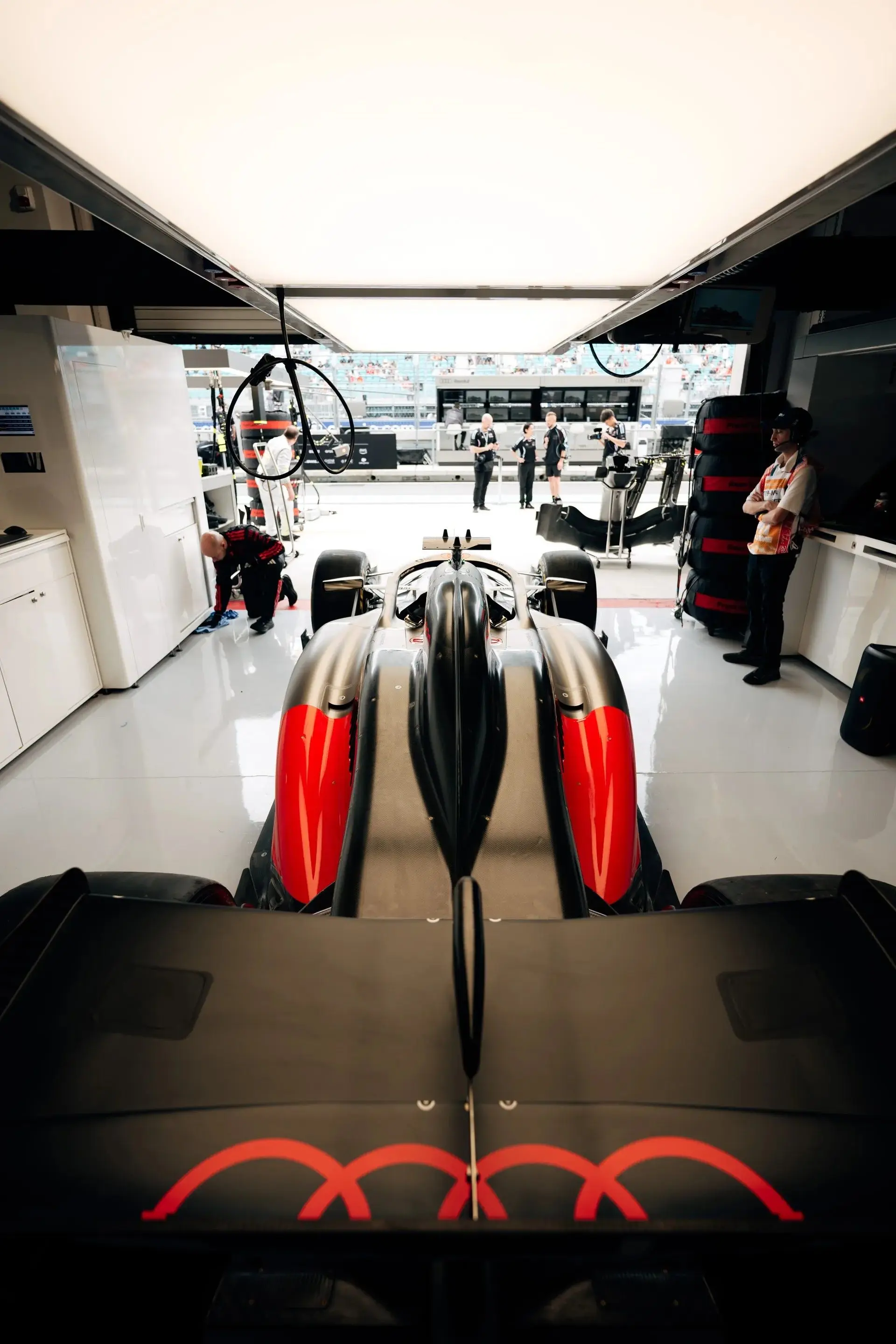 Audif1showsfightingspiritinmiamirecoverydrive 2