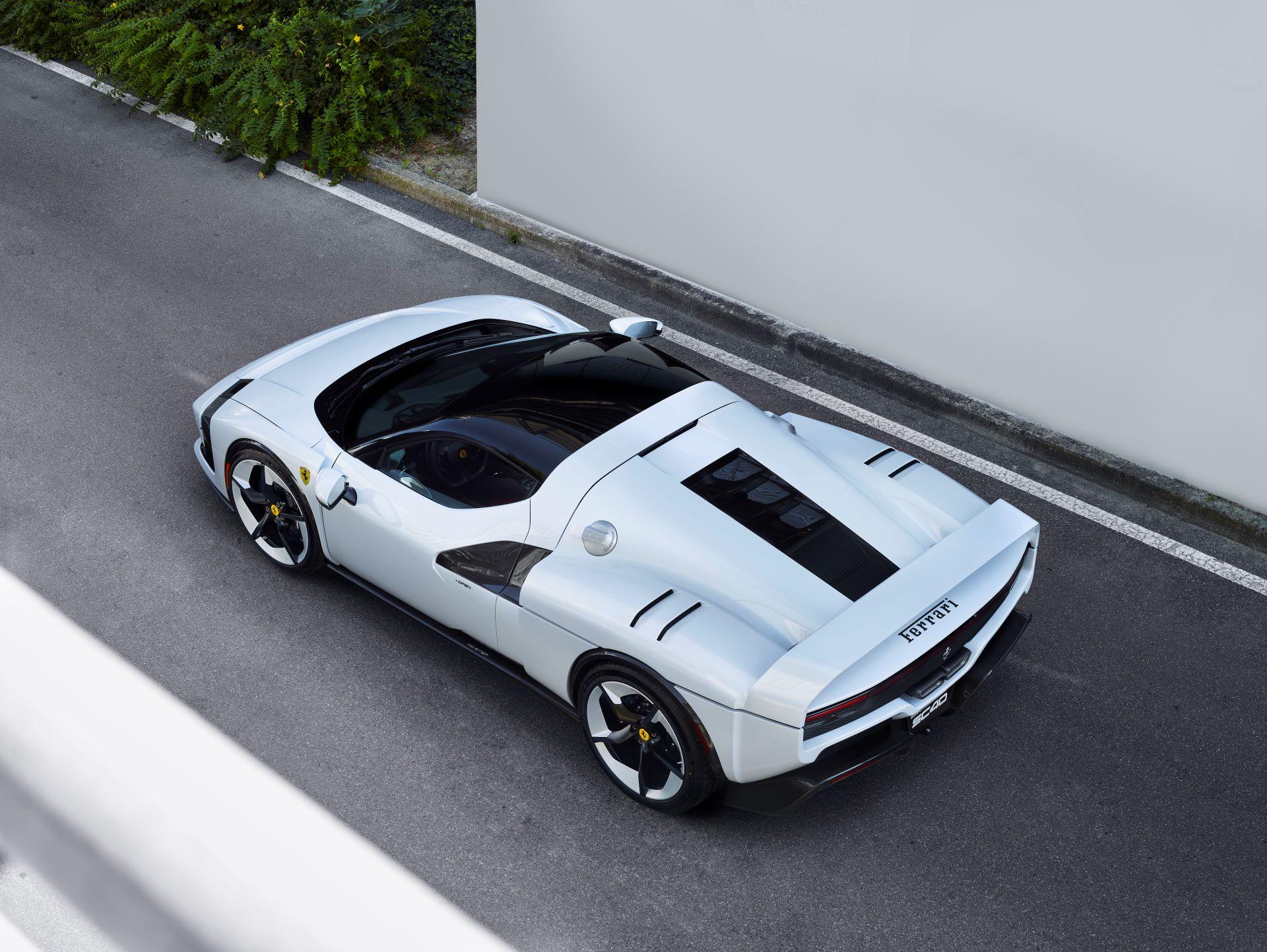 Ferrarisc40winsreddotbestofthebest2026designaward 3