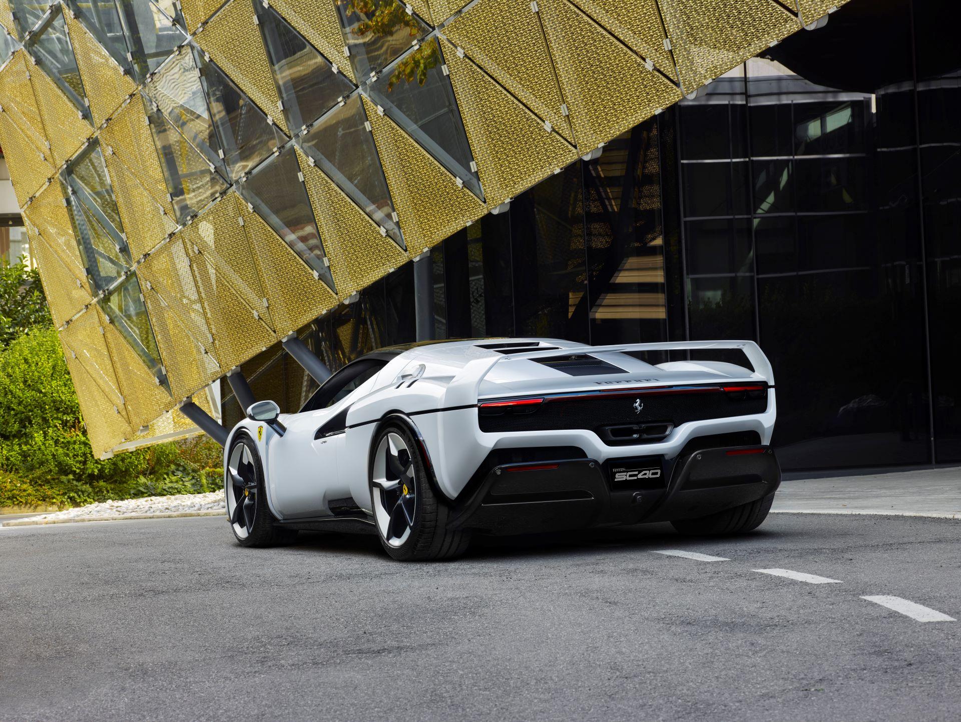 Ferrarisc40winsreddotbestofthebest2026designaward 1