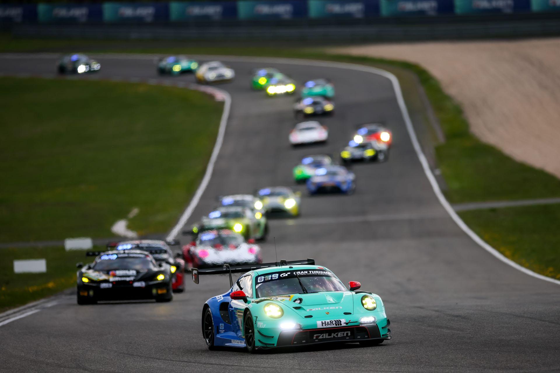 Falken motorsports prepares nuerburgring 24h race 1