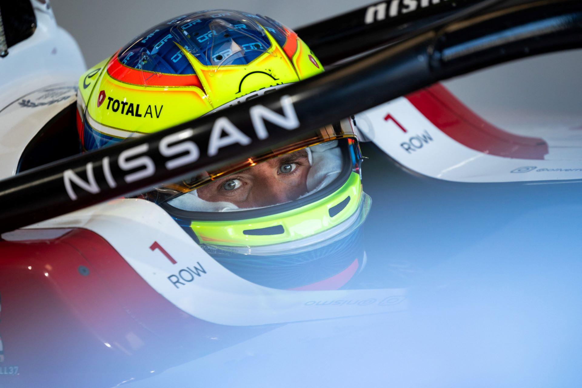 Nissanformulaeteamtargetsmomentuminmonacostreets