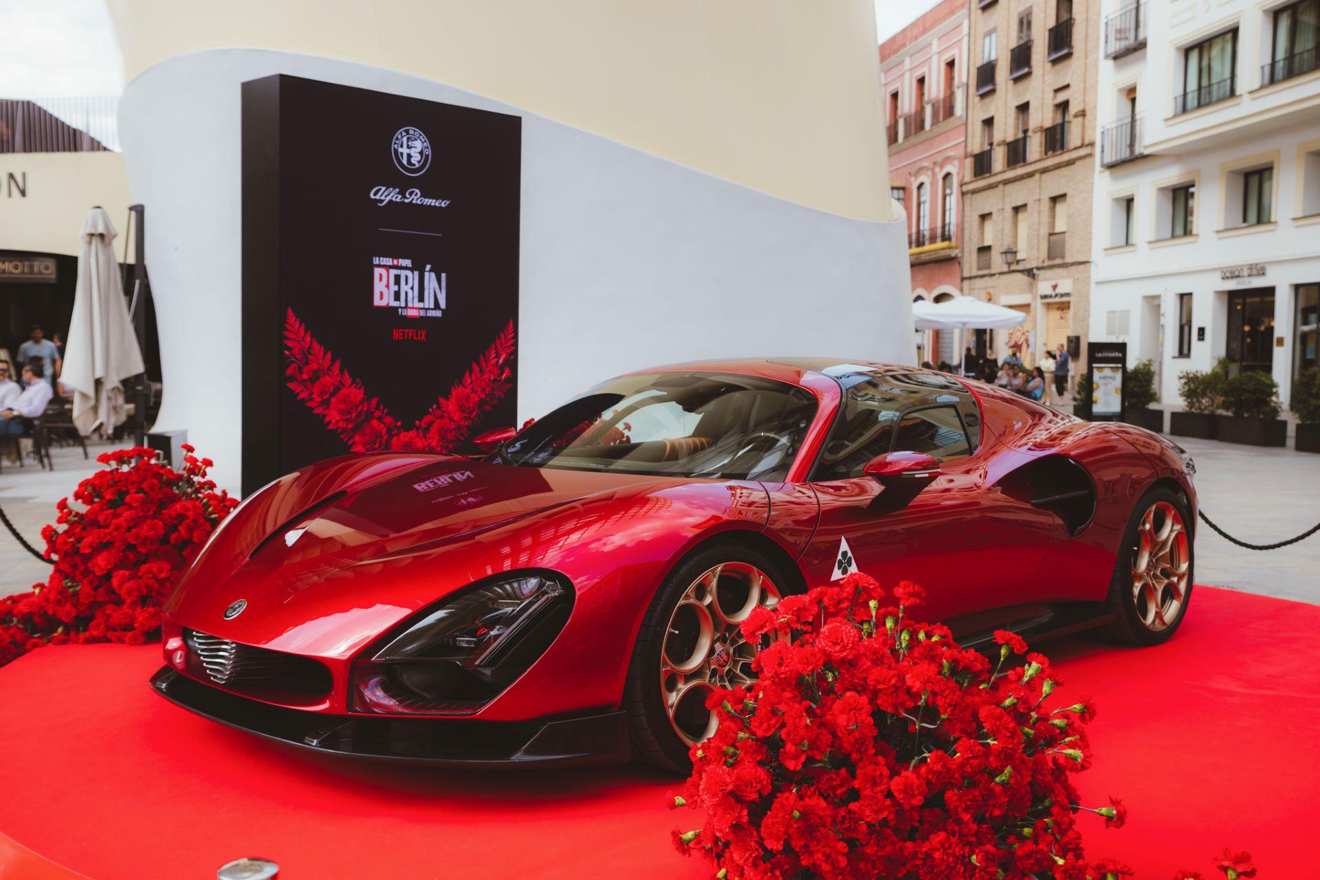 Sevillesetsstageforalfaromeo33stradalexberlin 4