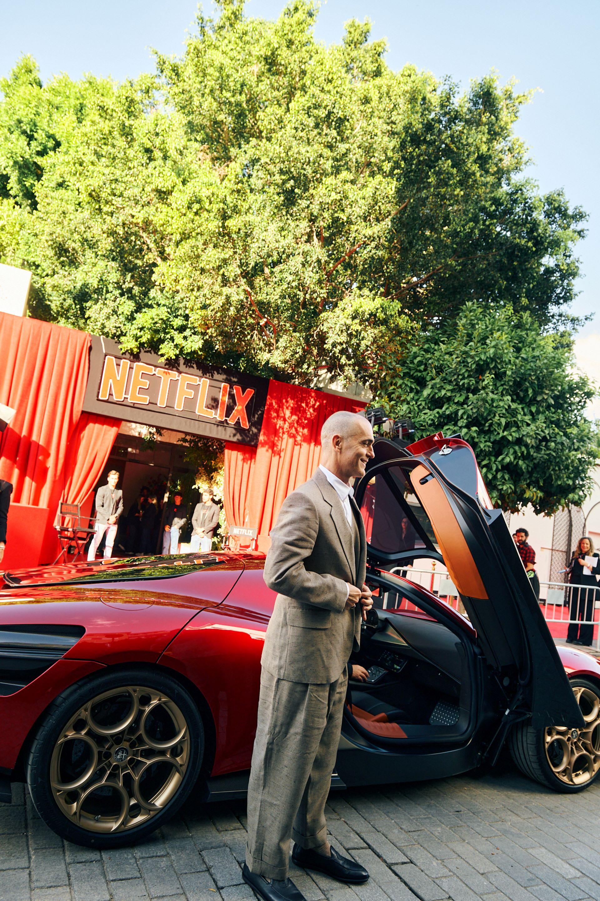 Sevillesetsstageforalfaromeo33stradalexberlin 2