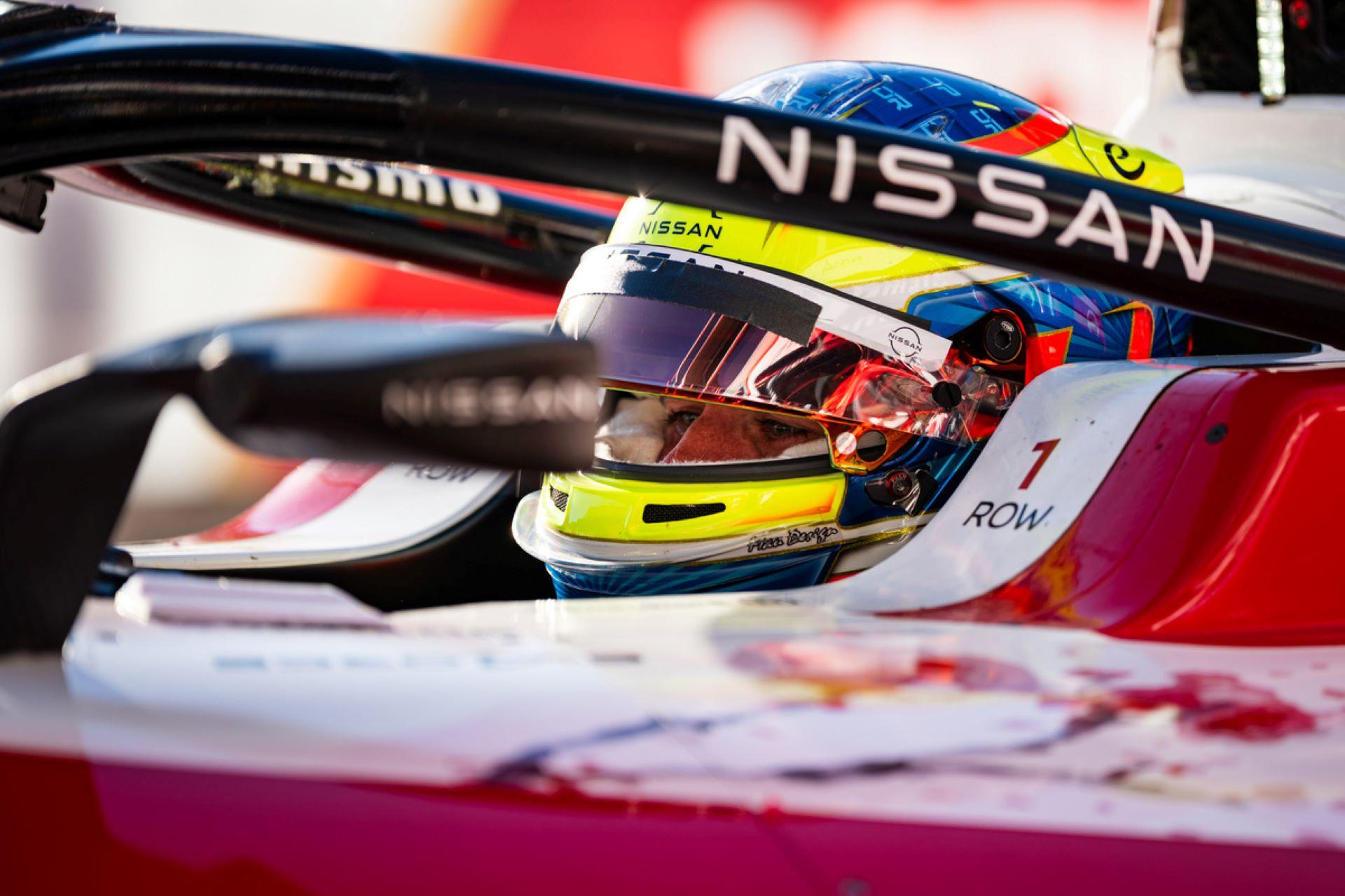 Rowlanddeliversmonacomasterclassasnissanstrikegoldinformulae 4