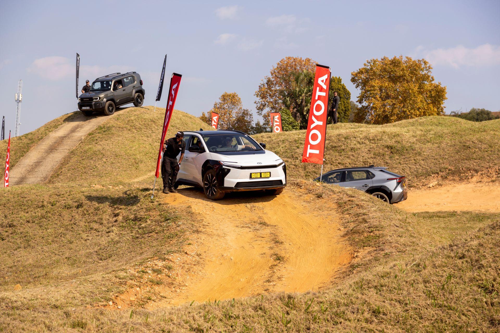 Toyotamatsuri2026showcasesfuturesuvline upsa 1