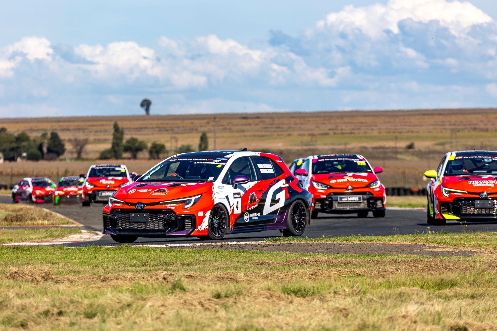 Toyotagazooracingheadstozwartkopsforround3 2