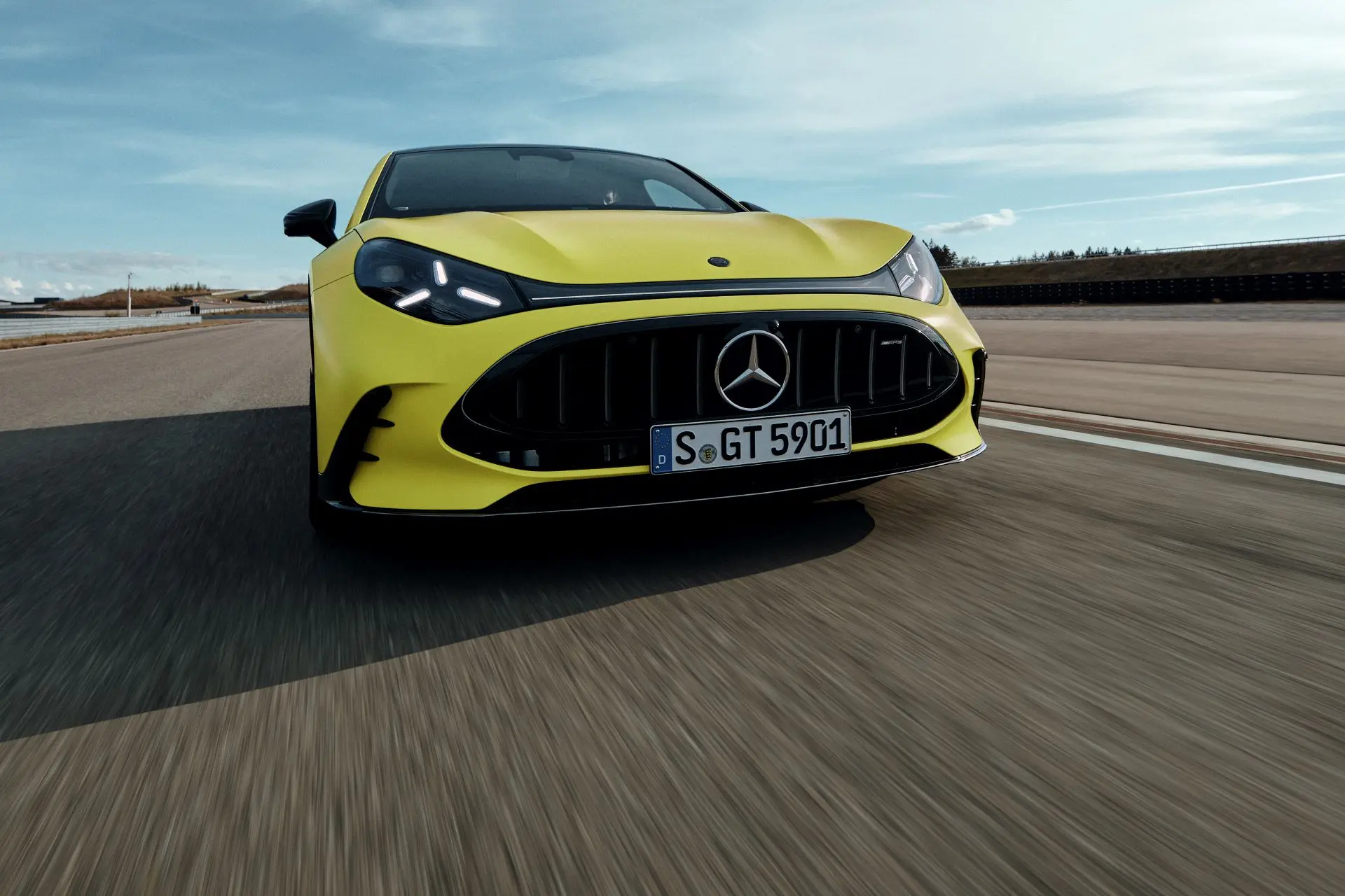 1779262084065-968314050-mercedes-amggtevrewritesperformancerulebook-1.jpg