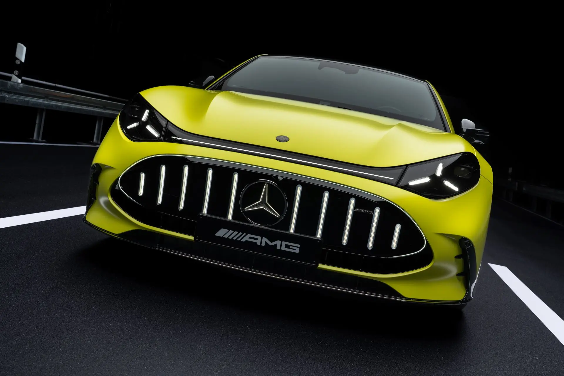 1779262114338-106401477-mercedes-amggtevrewritesperformancerulebook-7.jpg