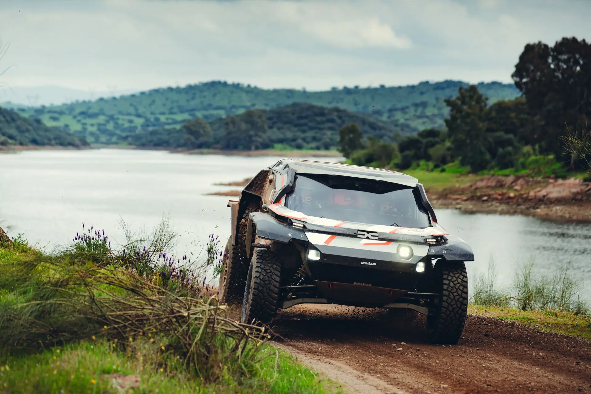 1779283234999-143311776-daciasandriderschargeintosouthamericanrallyraid.jpg