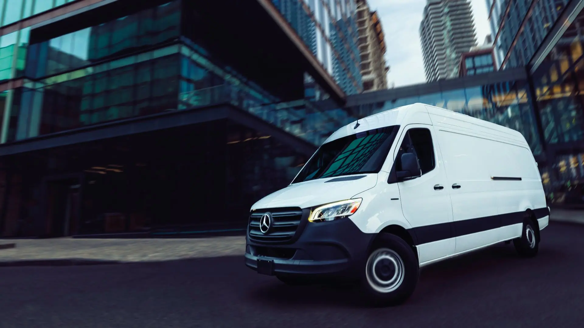 UK Van Downtime Costs Businesses Over £1,100 a Day