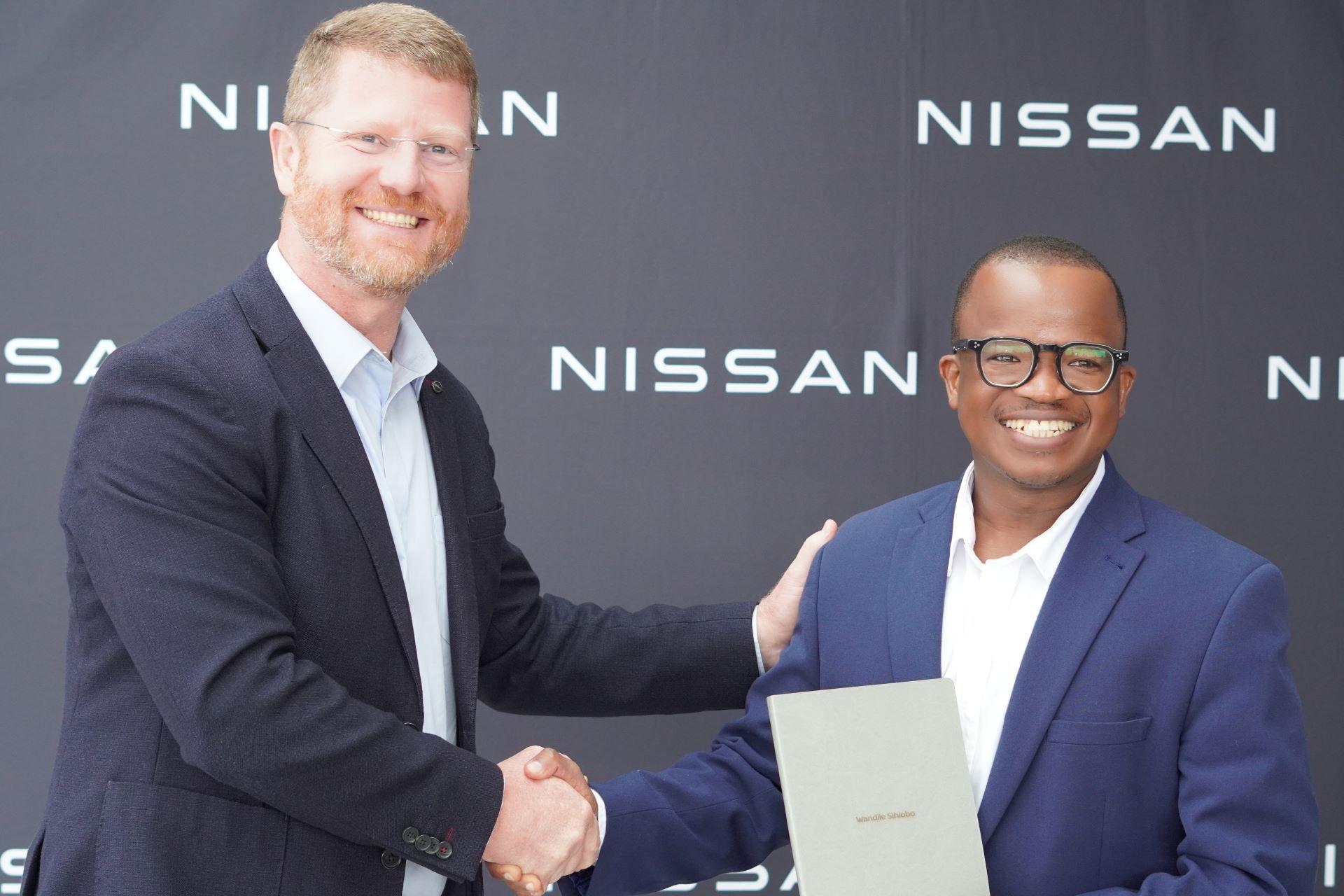 Nissanbackssaindustrywithnewnavaraambassadors 2