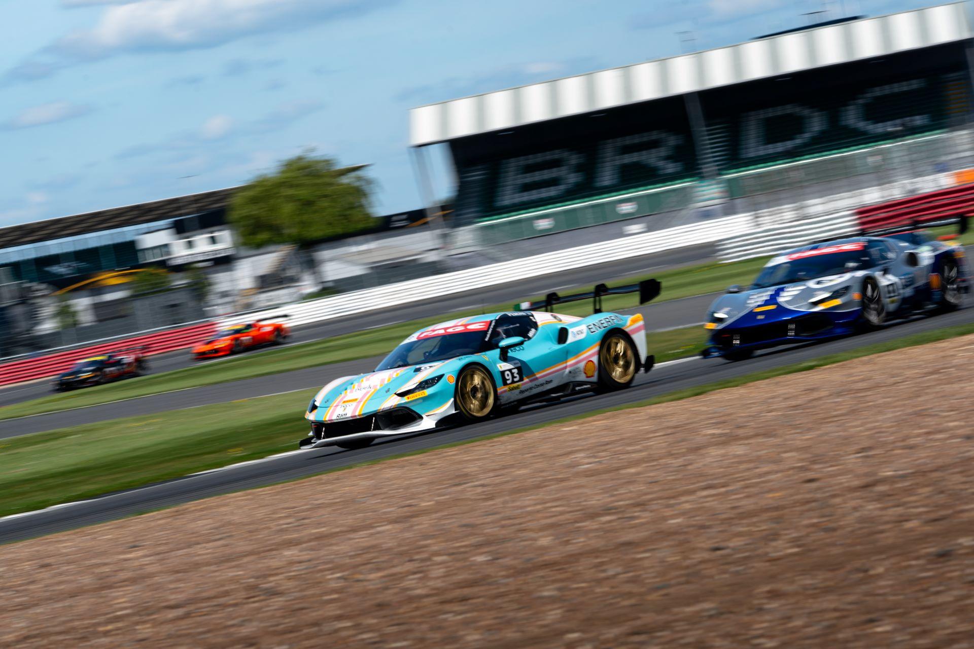 Yatesdominatesferrarichallengeatsilverstoneweekend 5