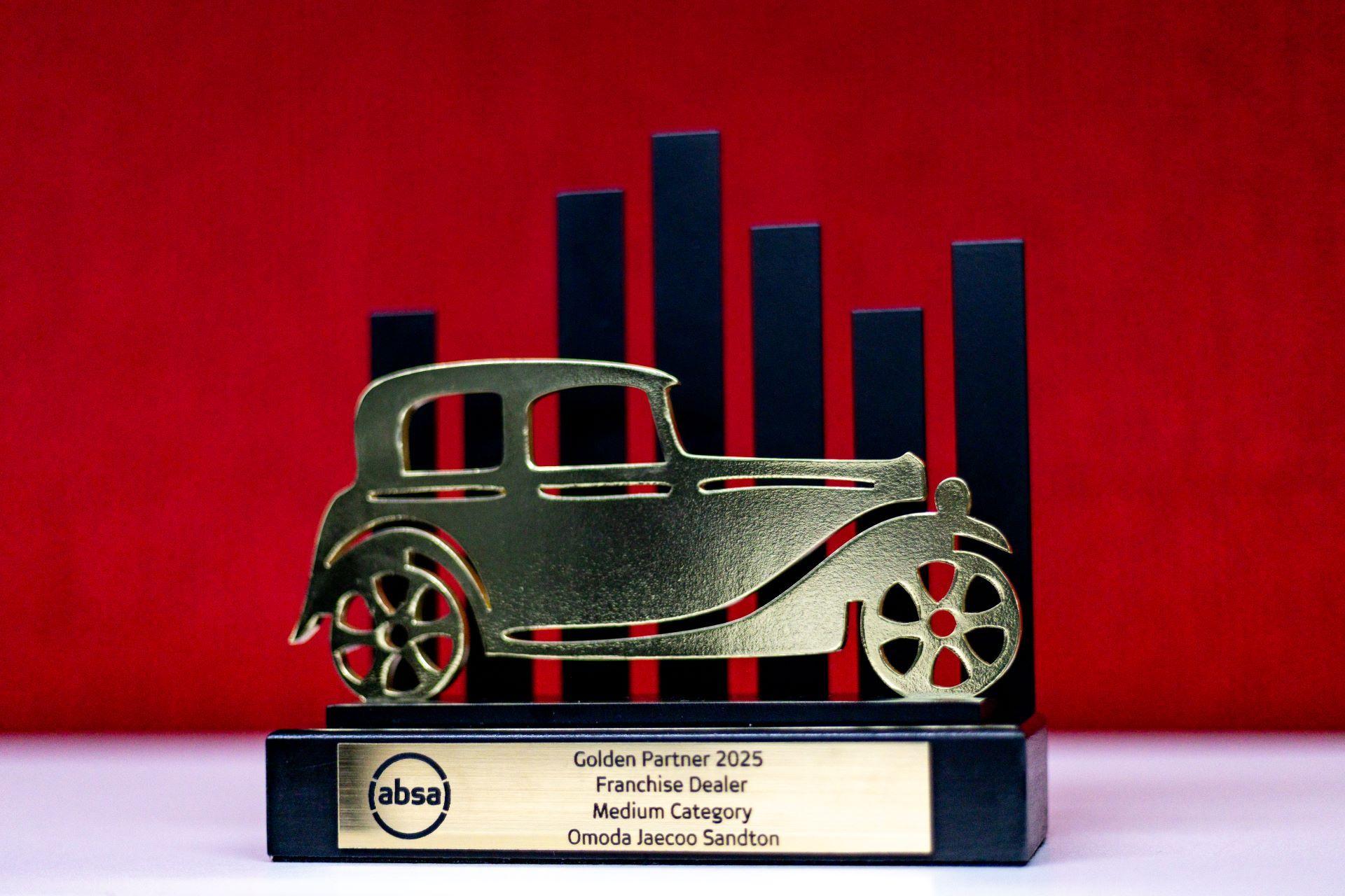 Digicarsgroupwinsbigatabsagoldenpartnerawards 1