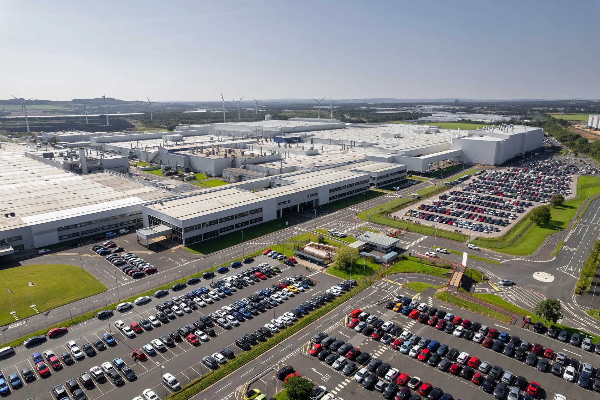 1780562694854-115789179-nissanandcheryexploresunderlandmanufacturingpact.jpg
