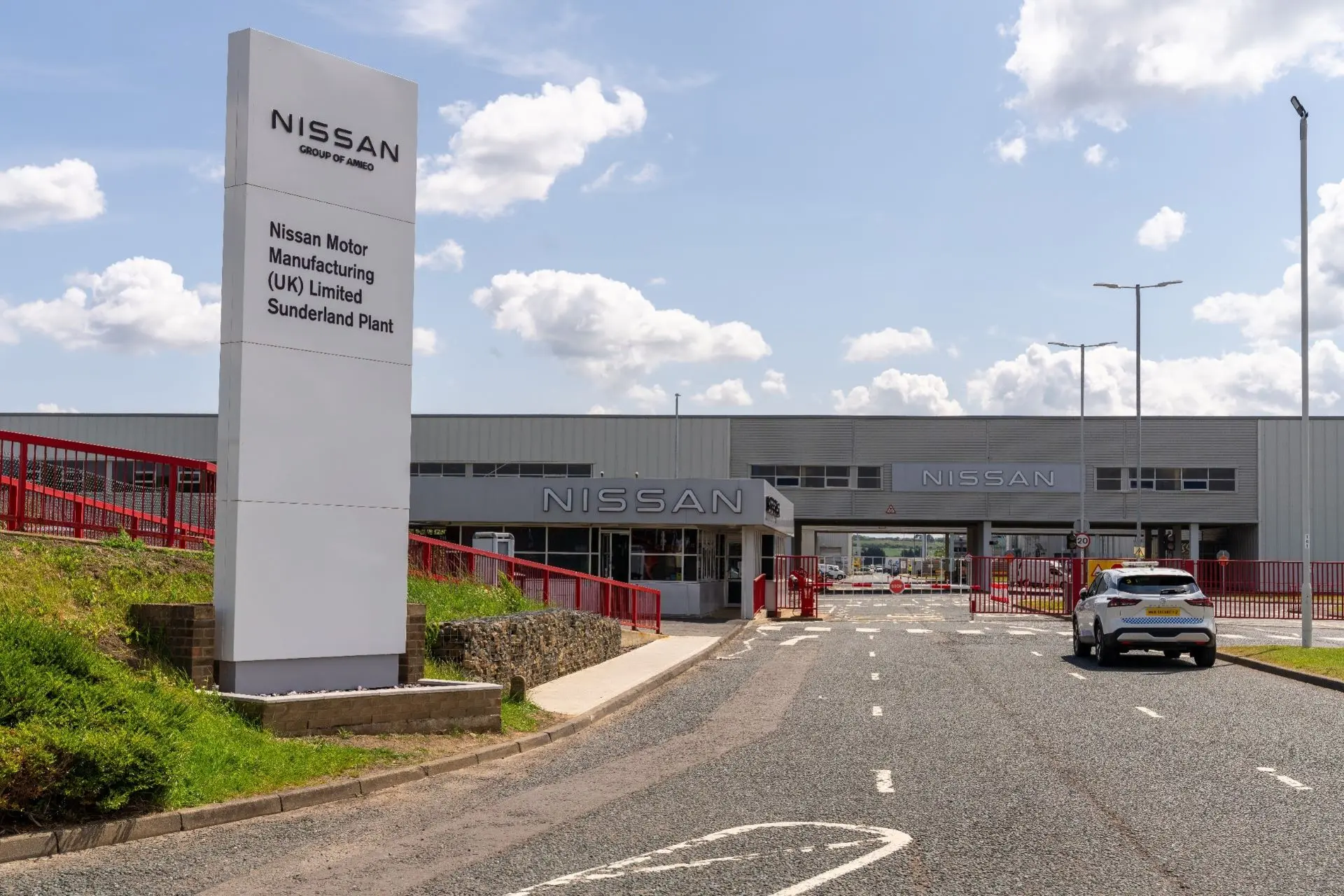 1780562697309-448430871-nissanandcheryexploresunderlandmanufacturingpact-1.jpg