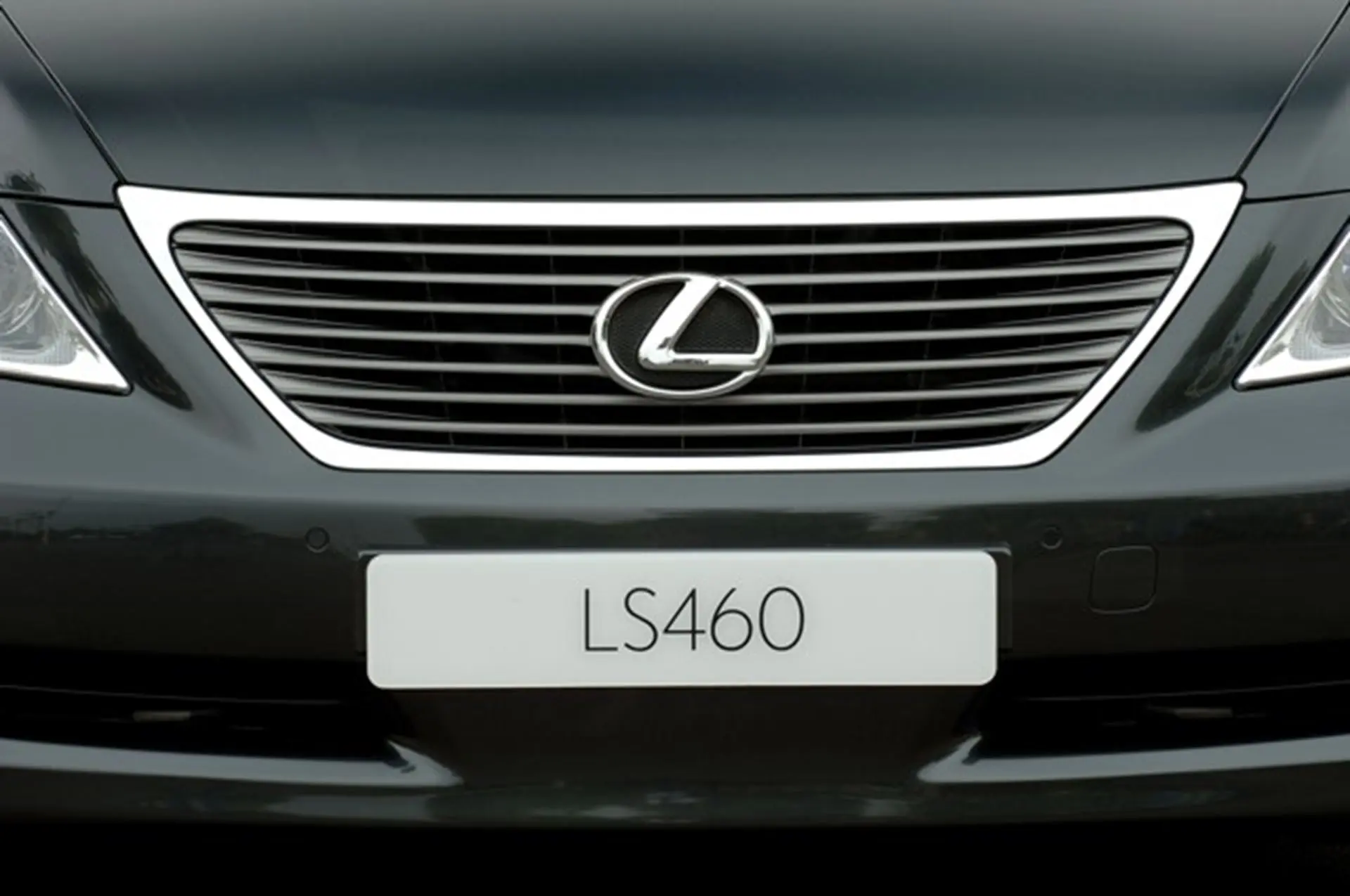 Lexus LS460 South Africa Car Shows5