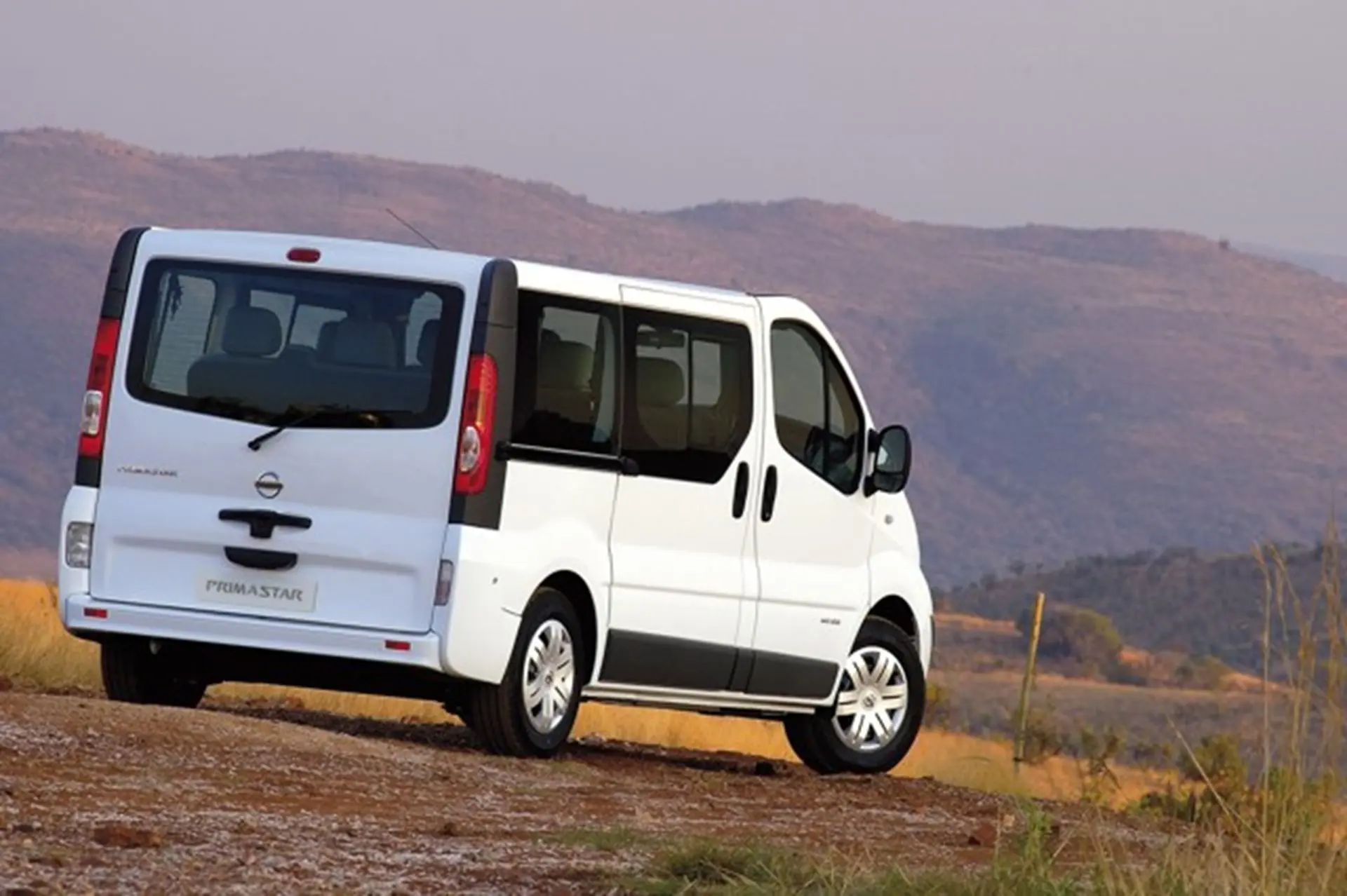 Nissan primestar car show