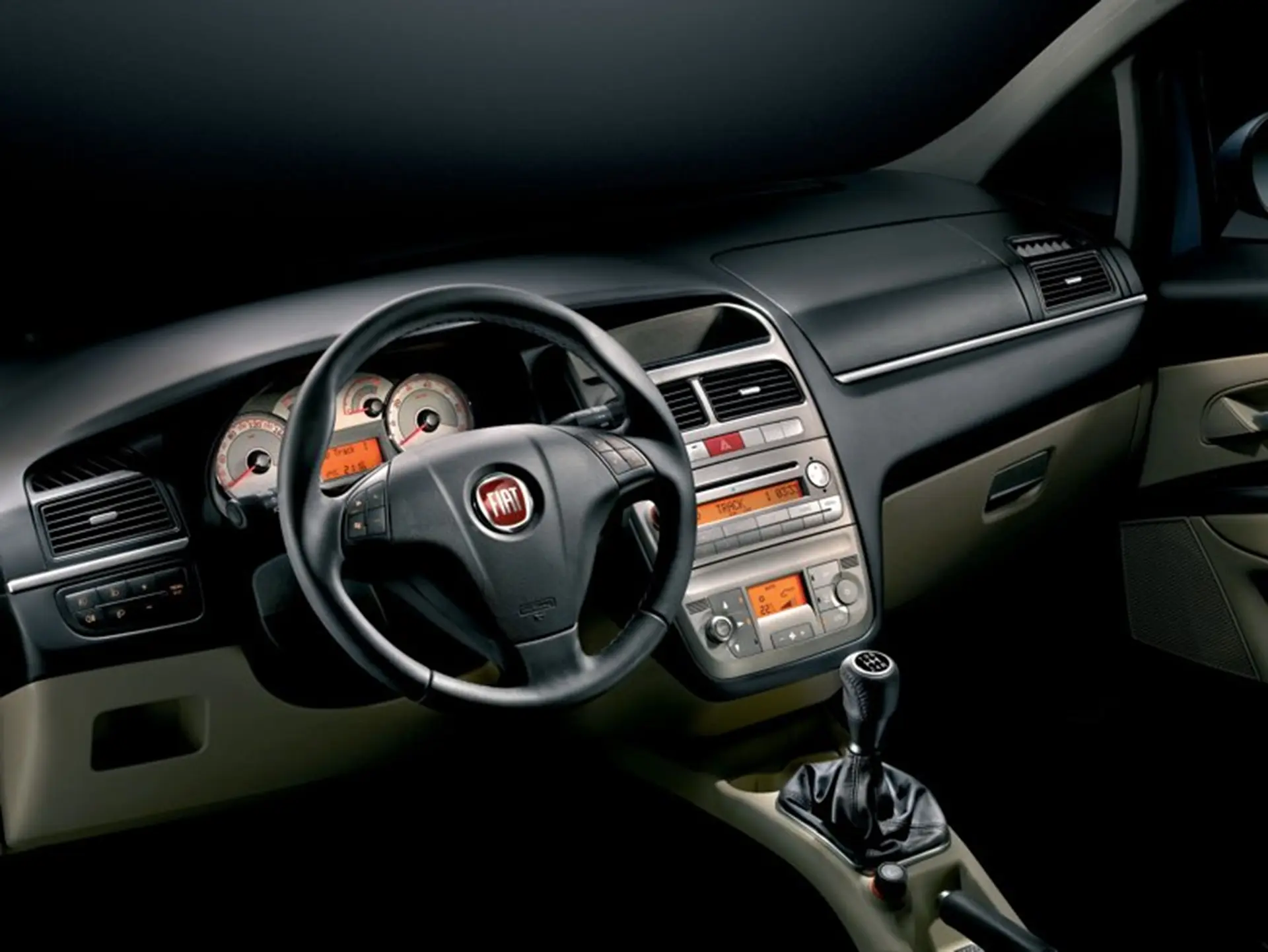 Fiat Linea 2008 Interior