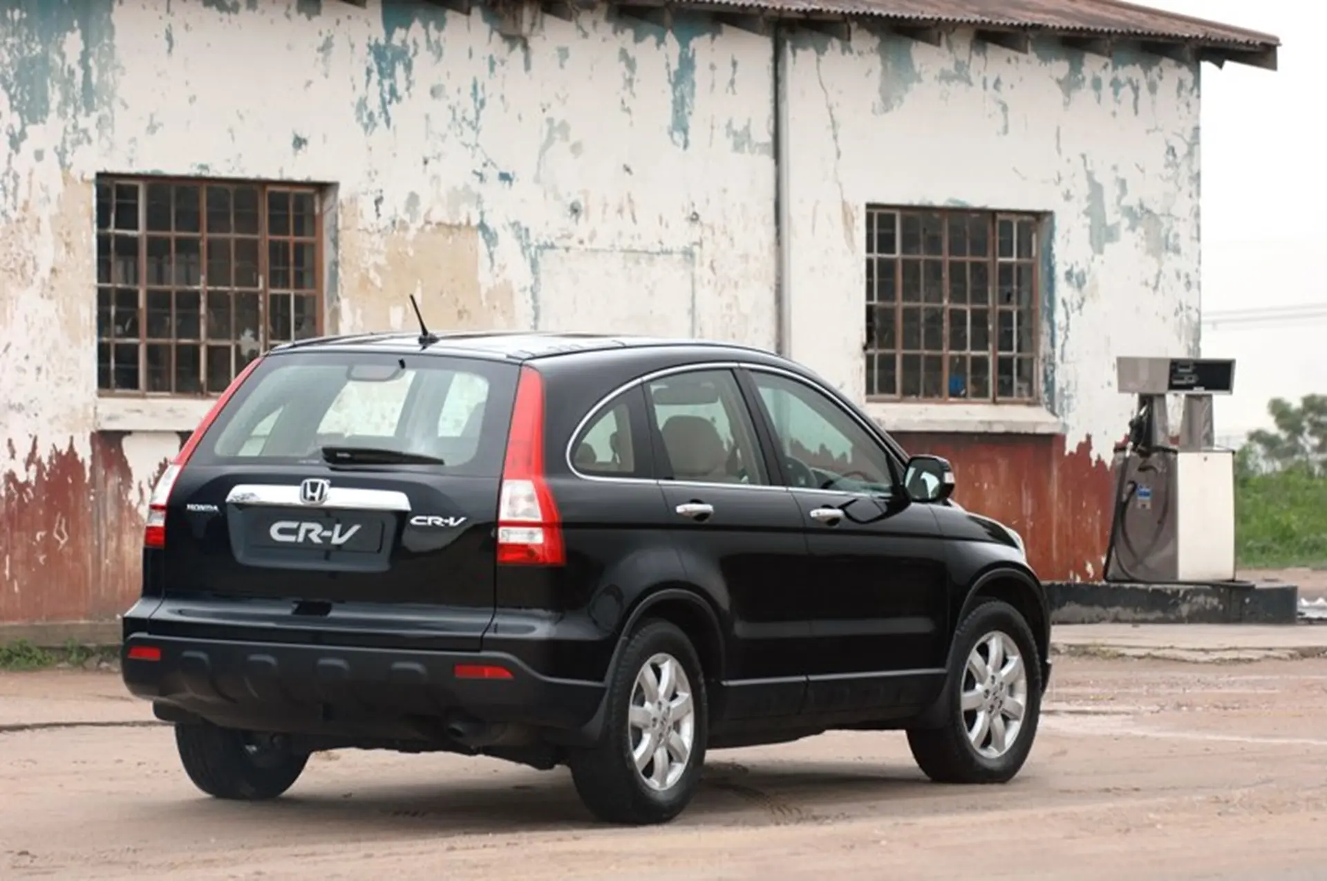 Honda CR-V Car Shows