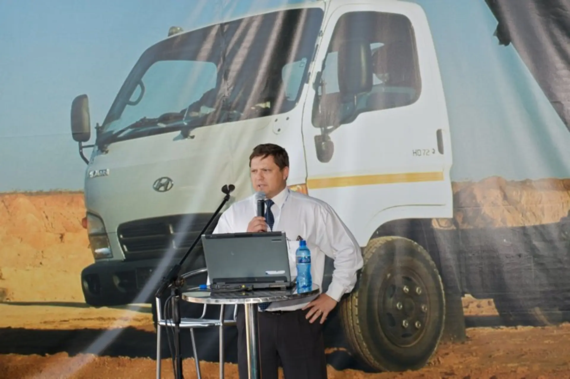 Hyundai Speech Car Show