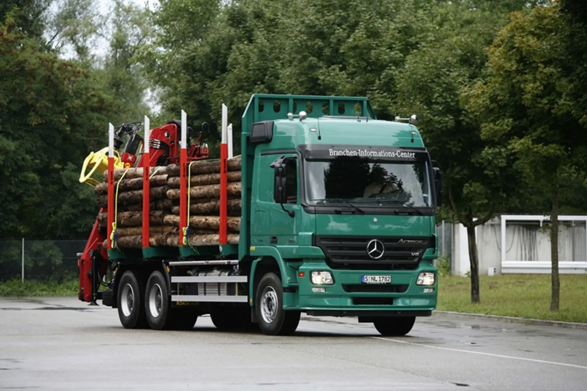 Mercedes CV Johannesburg Car Show 2008